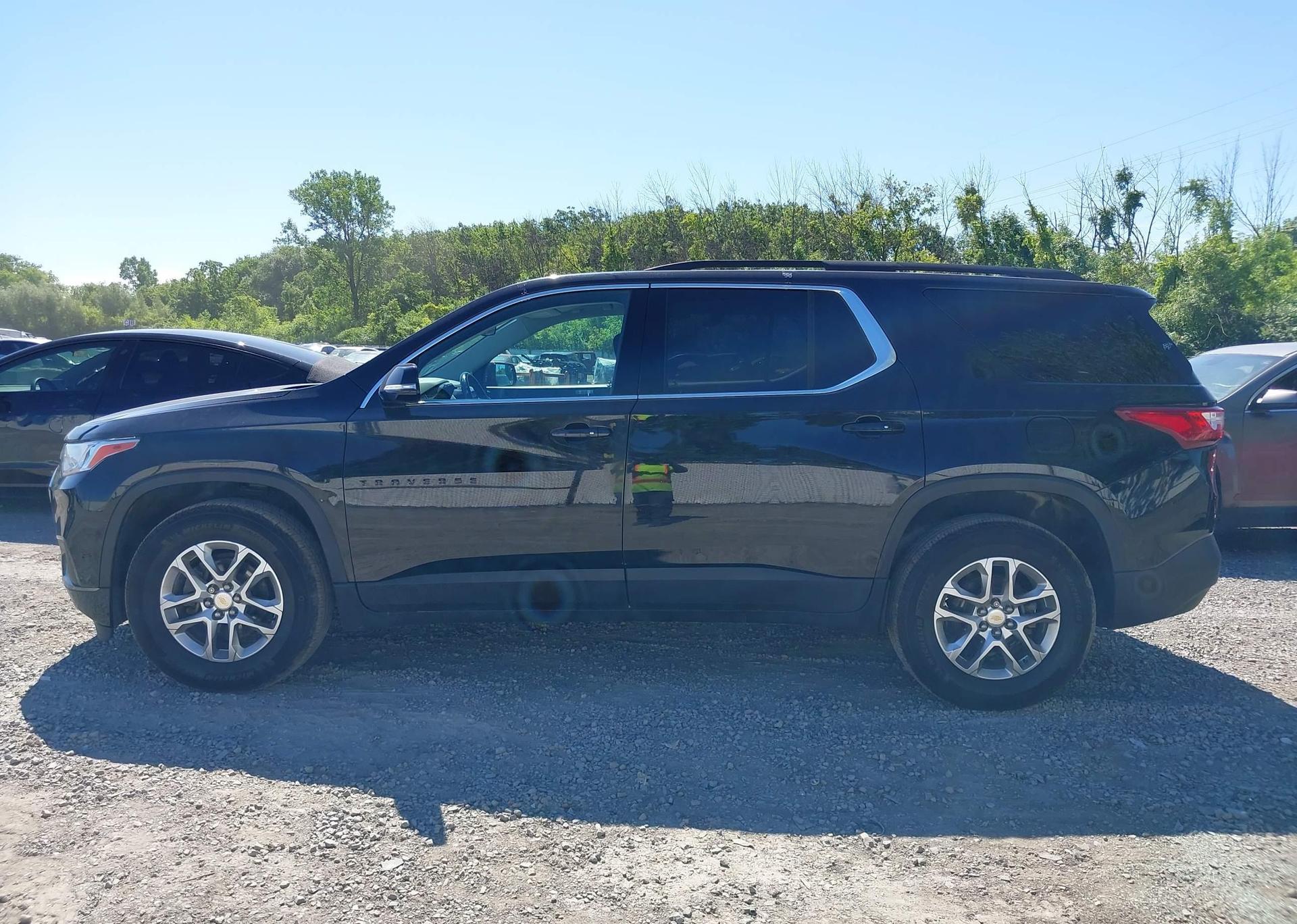 2019 CHEVROLET TRAVERSE LT