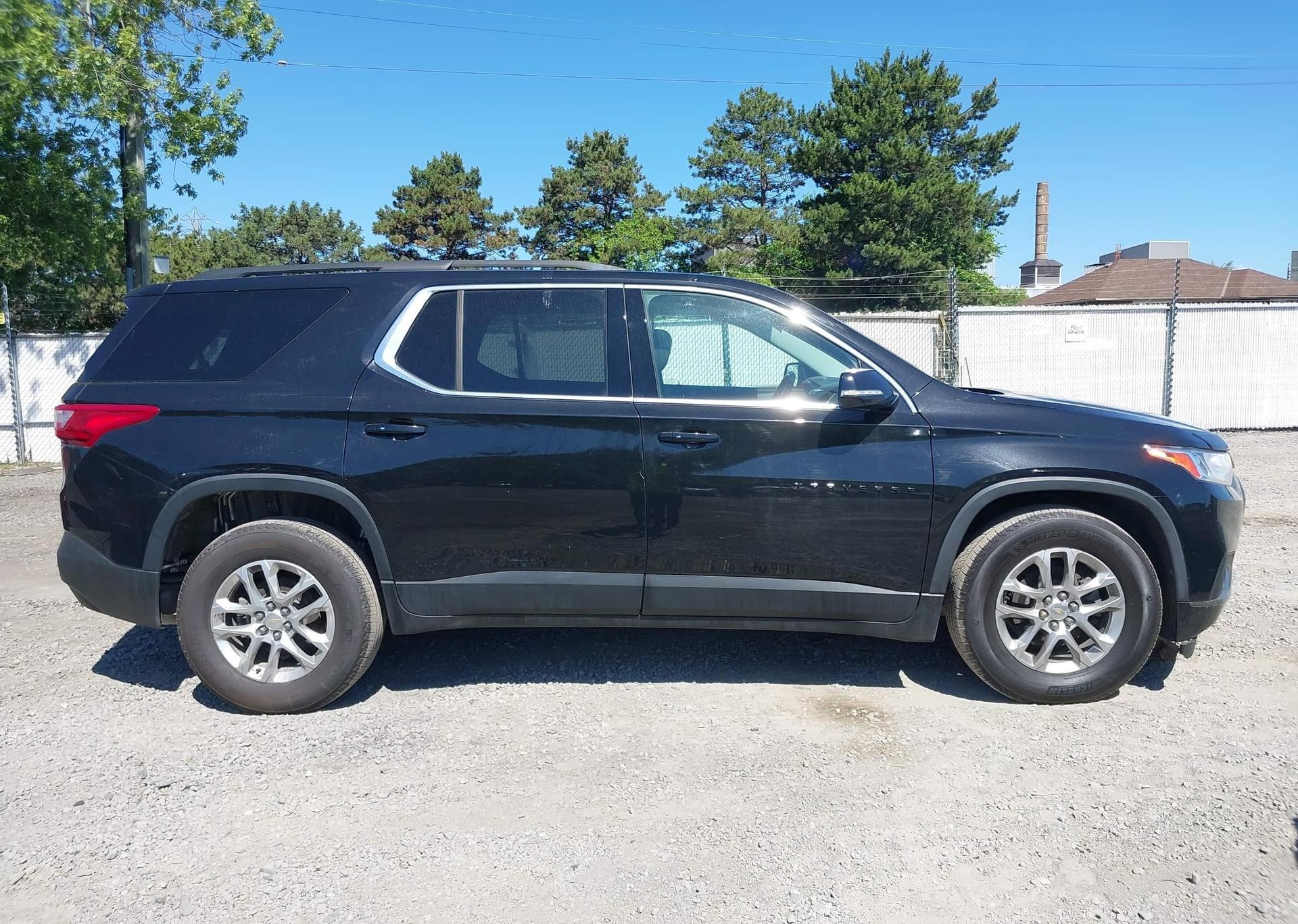 2019 CHEVROLET TRAVERSE LT
