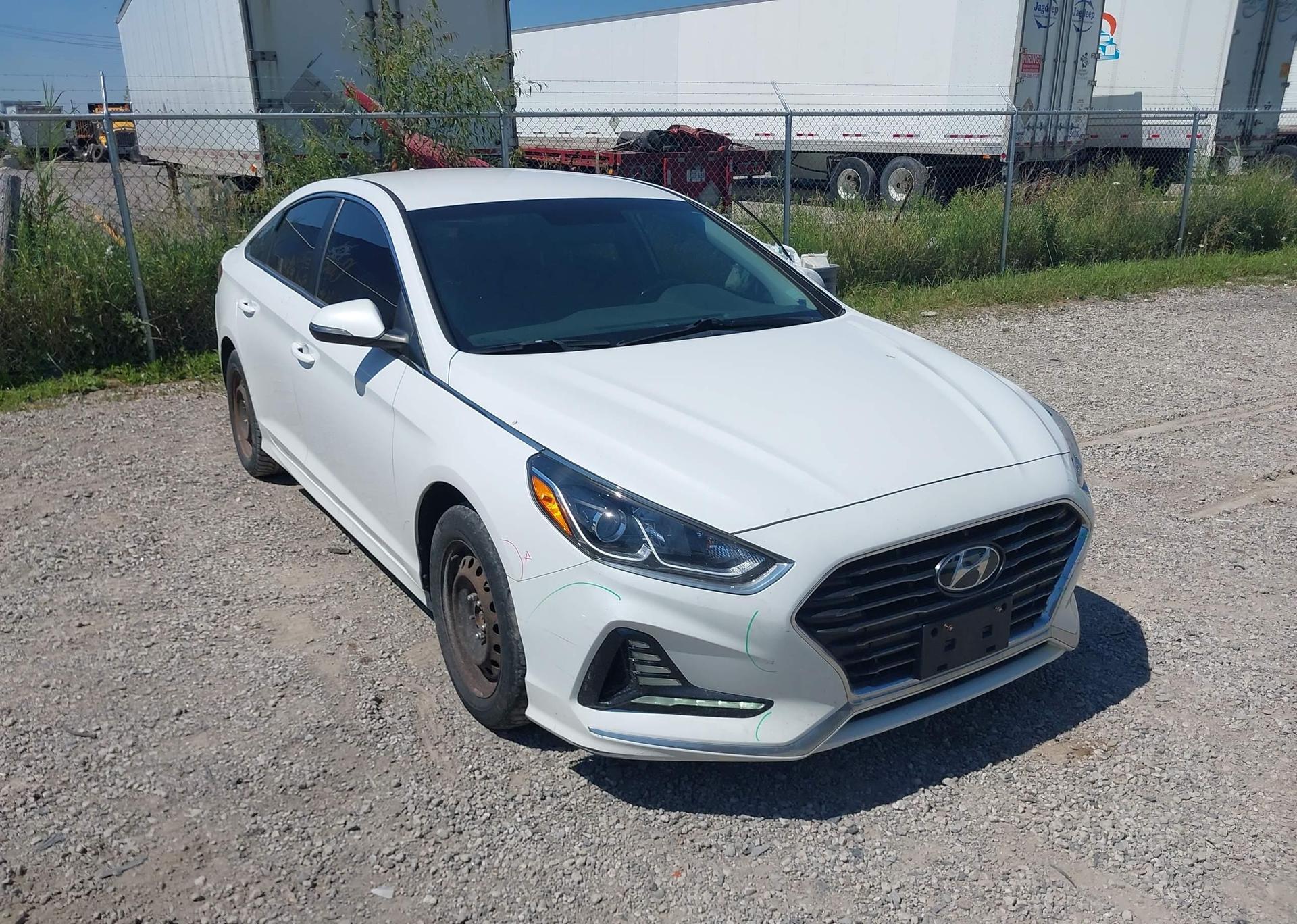 2019 HYUNDAI SONATA SE