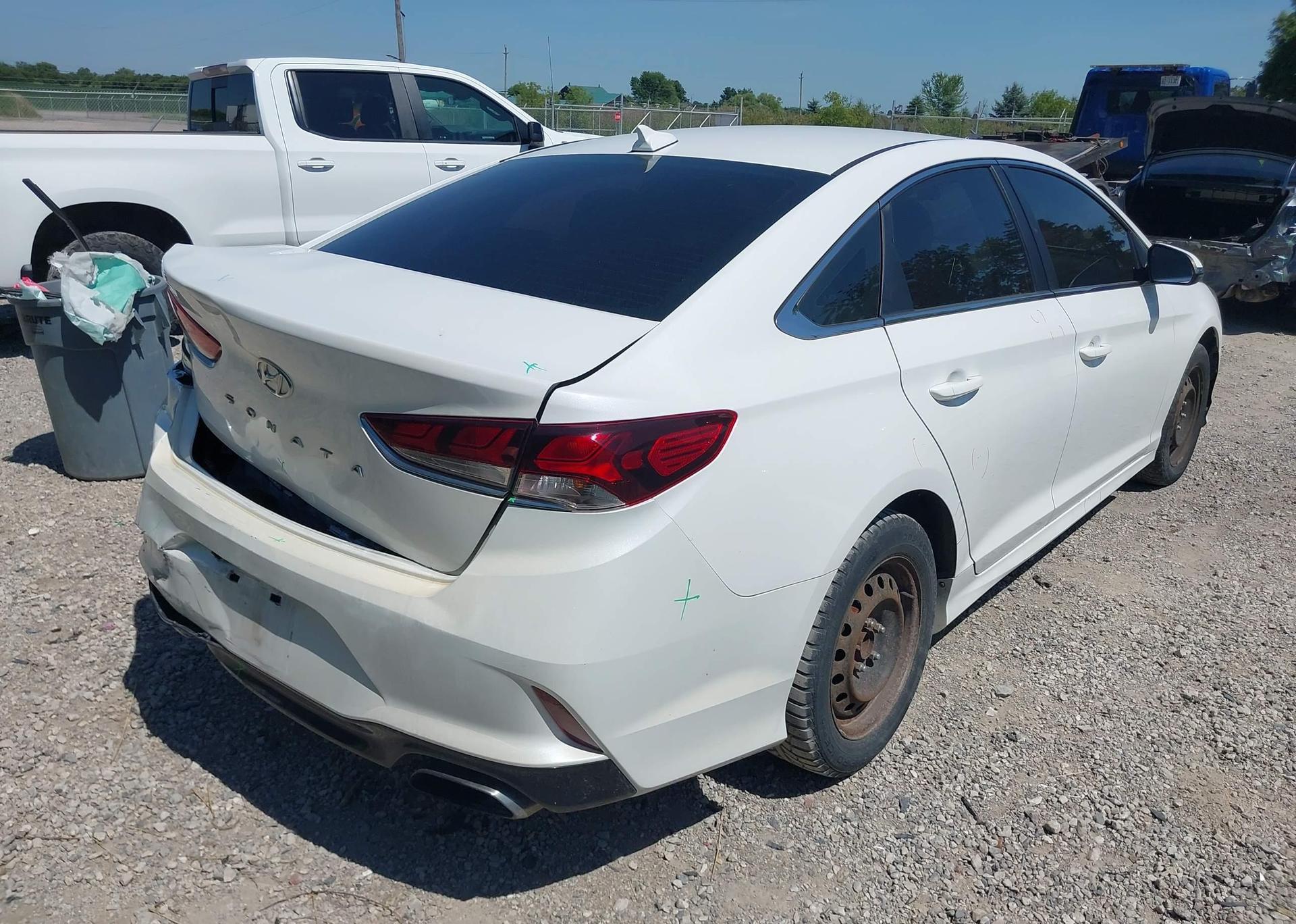 2019 HYUNDAI SONATA SE