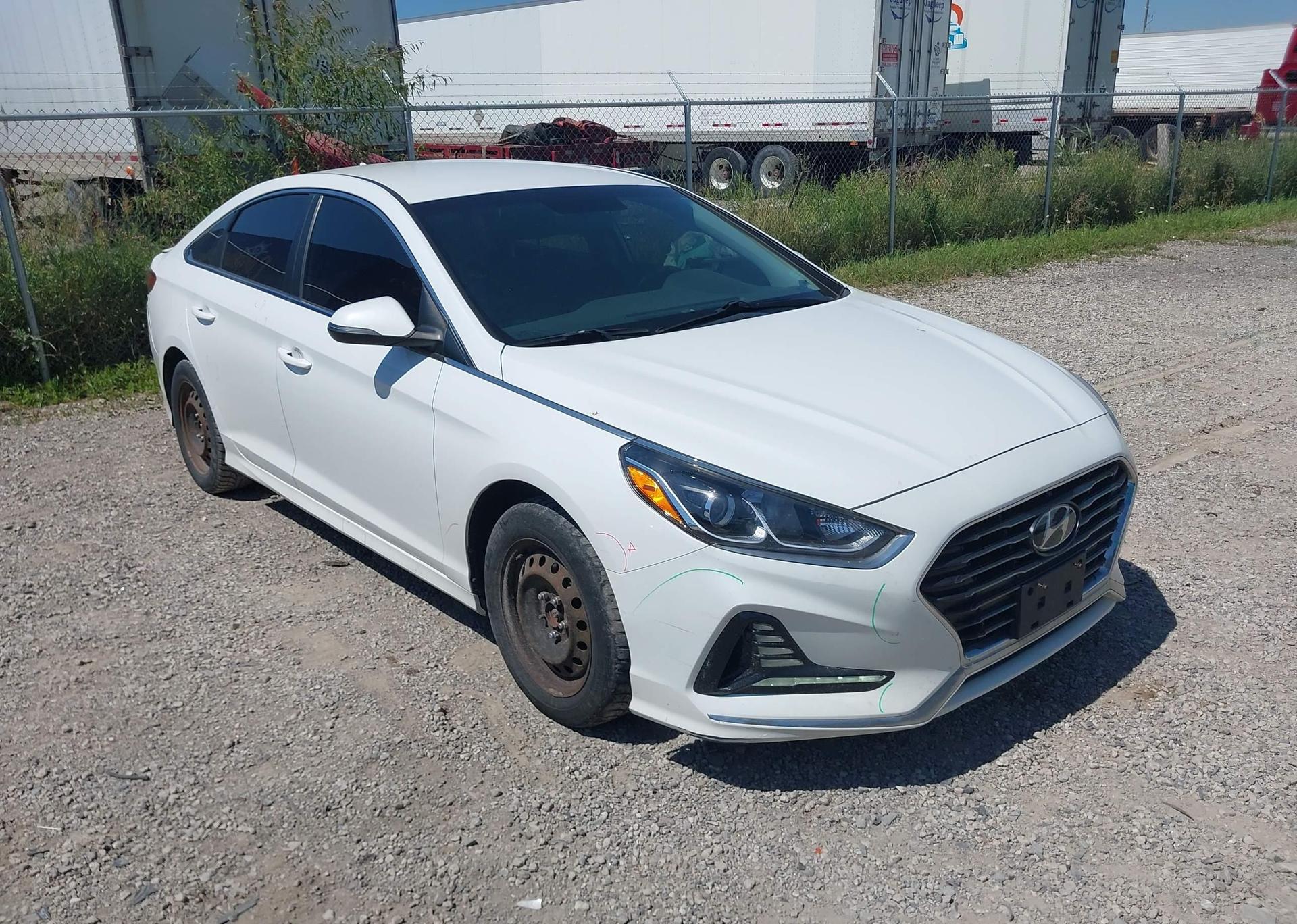 2019 HYUNDAI SONATA SE