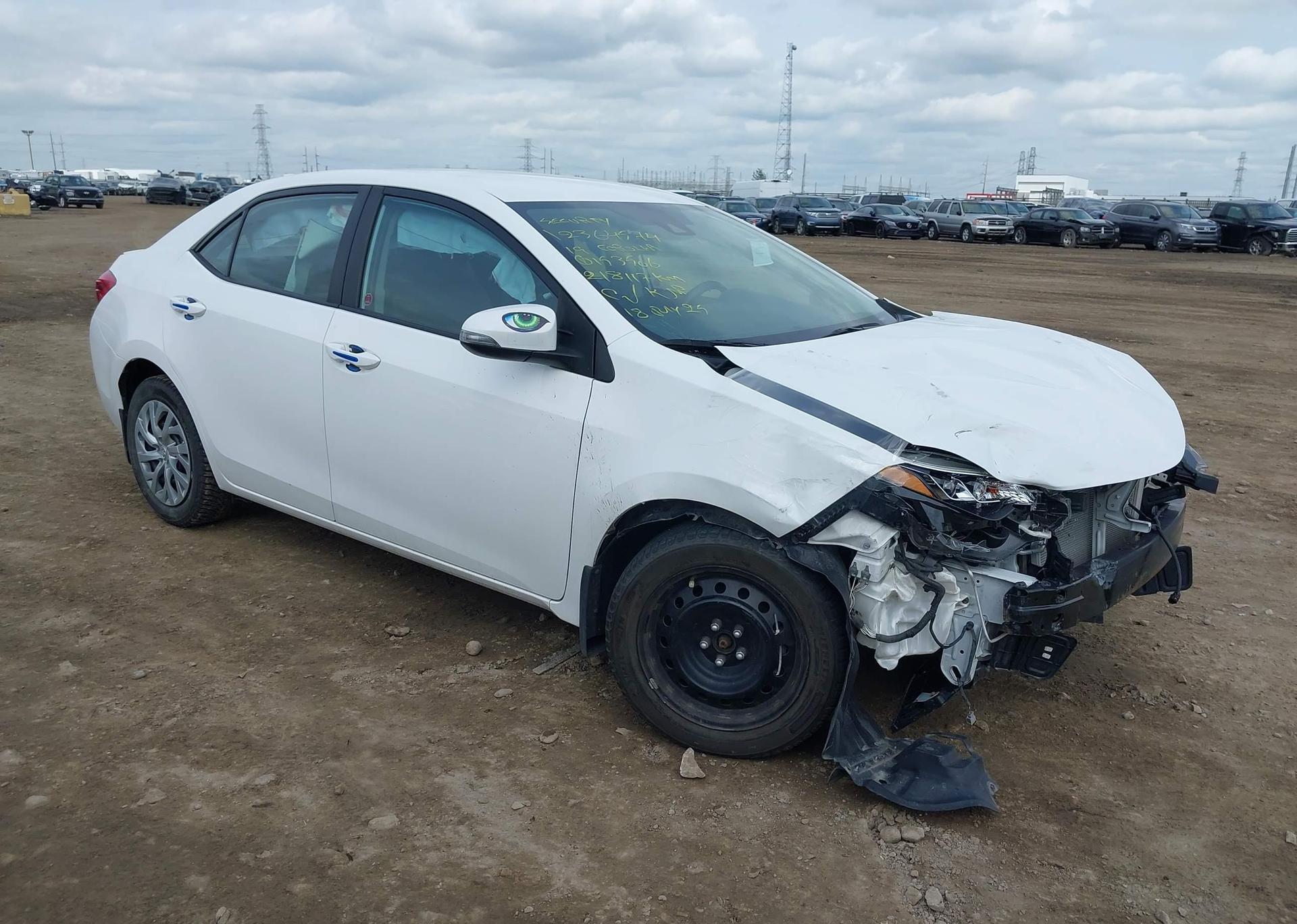 2019 TOYOTA COROLLA SE