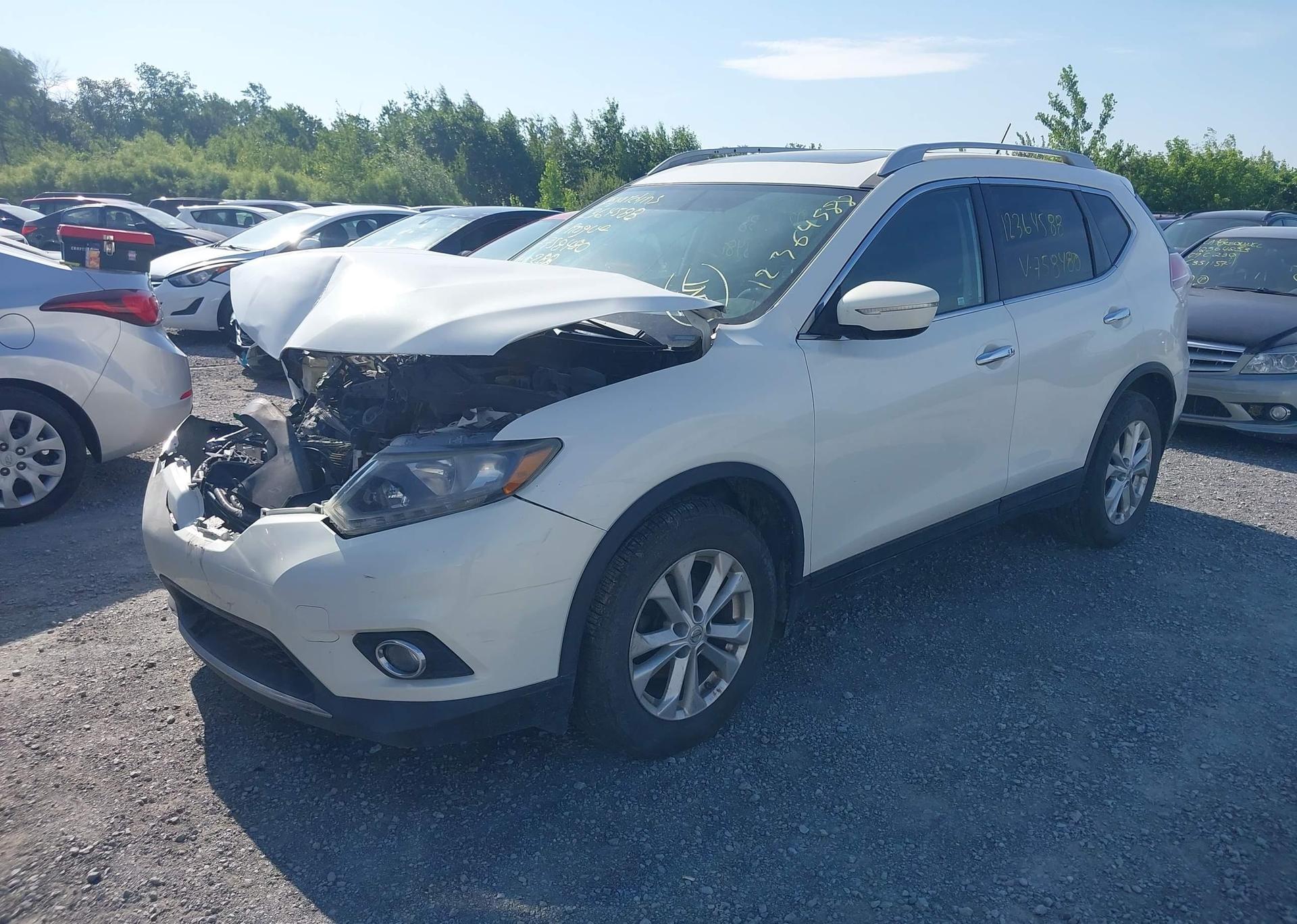 2014 NISSAN ROGUE S