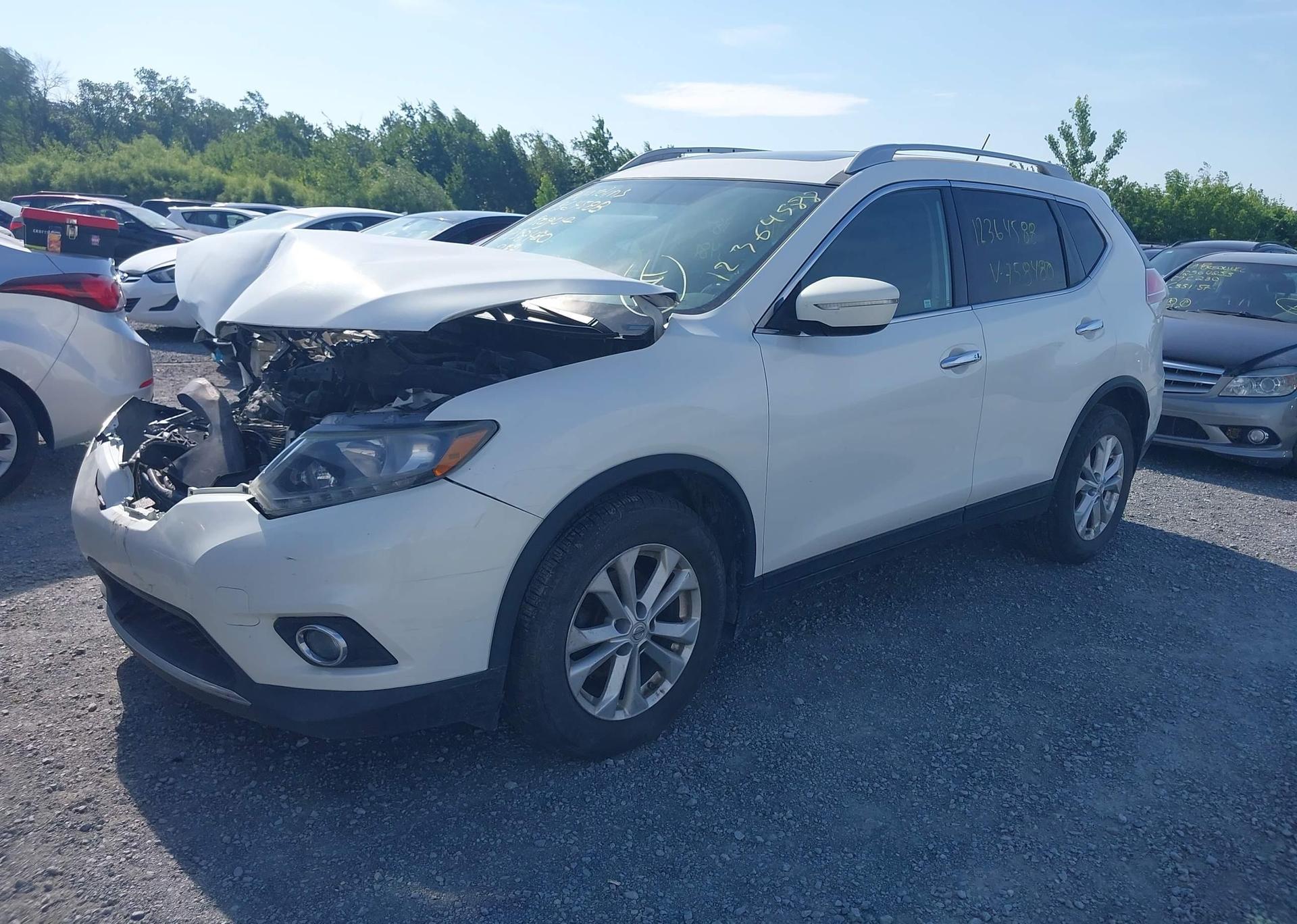 2014 NISSAN ROGUE S