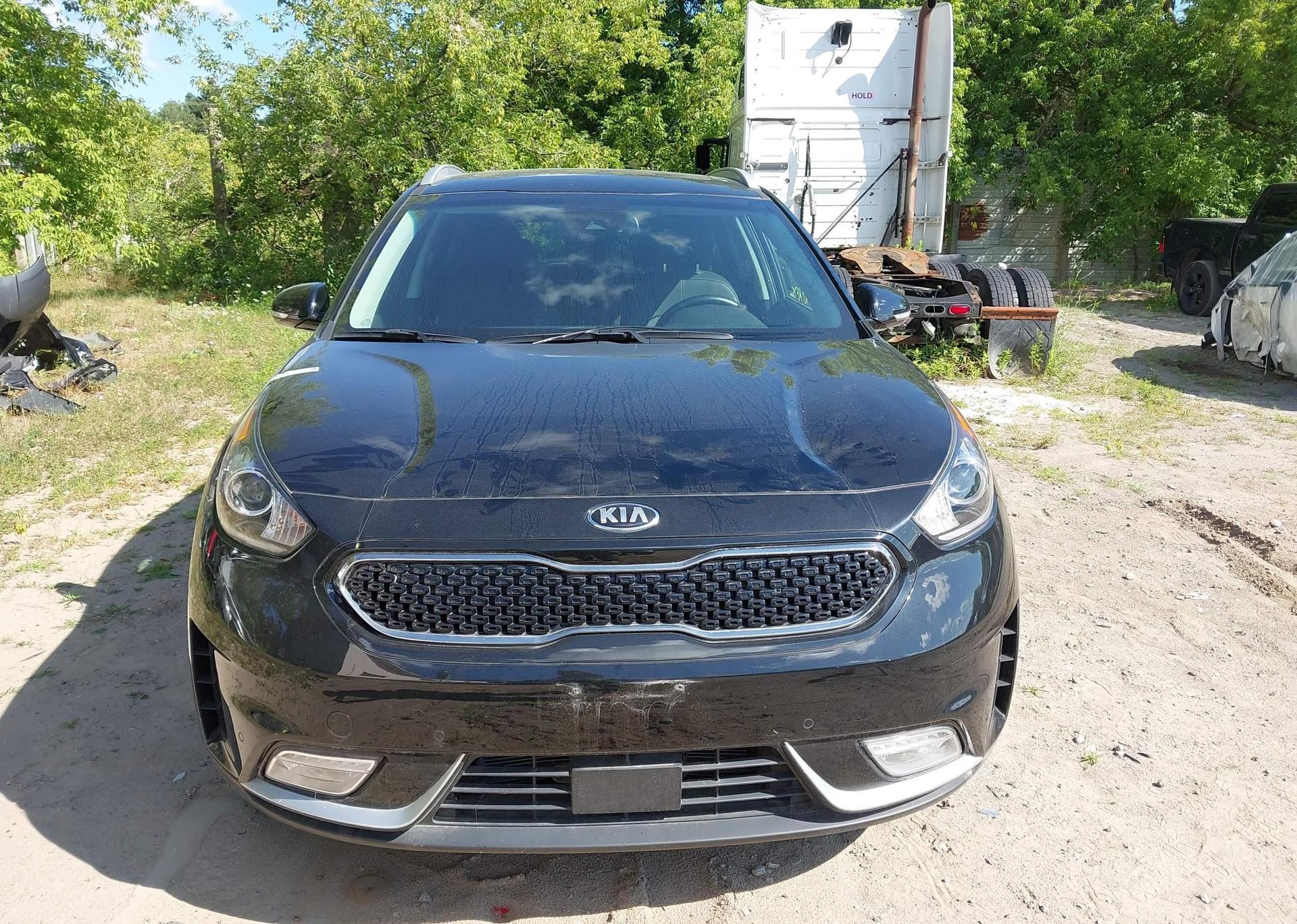 2019 KIA NIRO SX TOURING