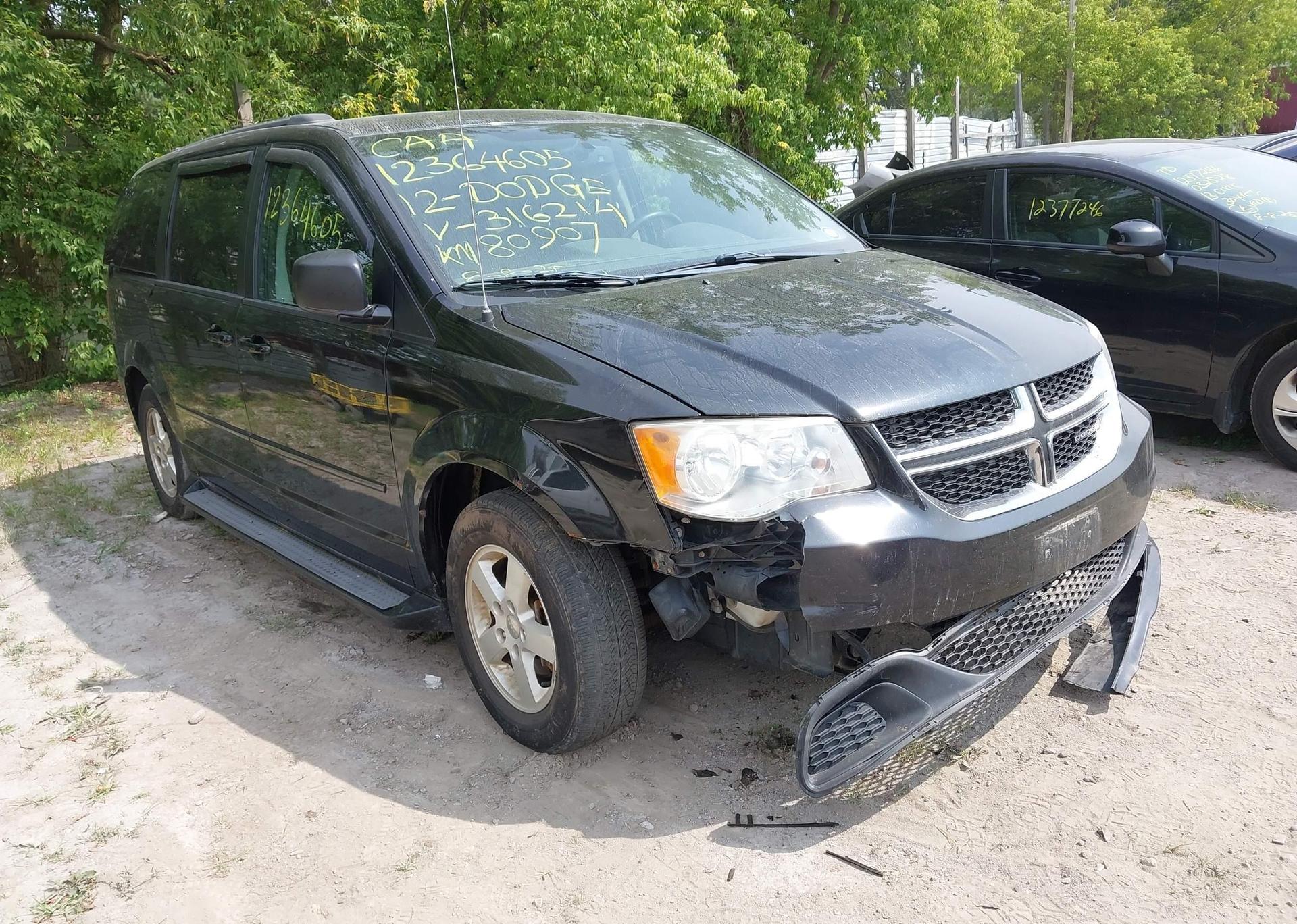 2012 DODGE GRAND CARAVAN SE
