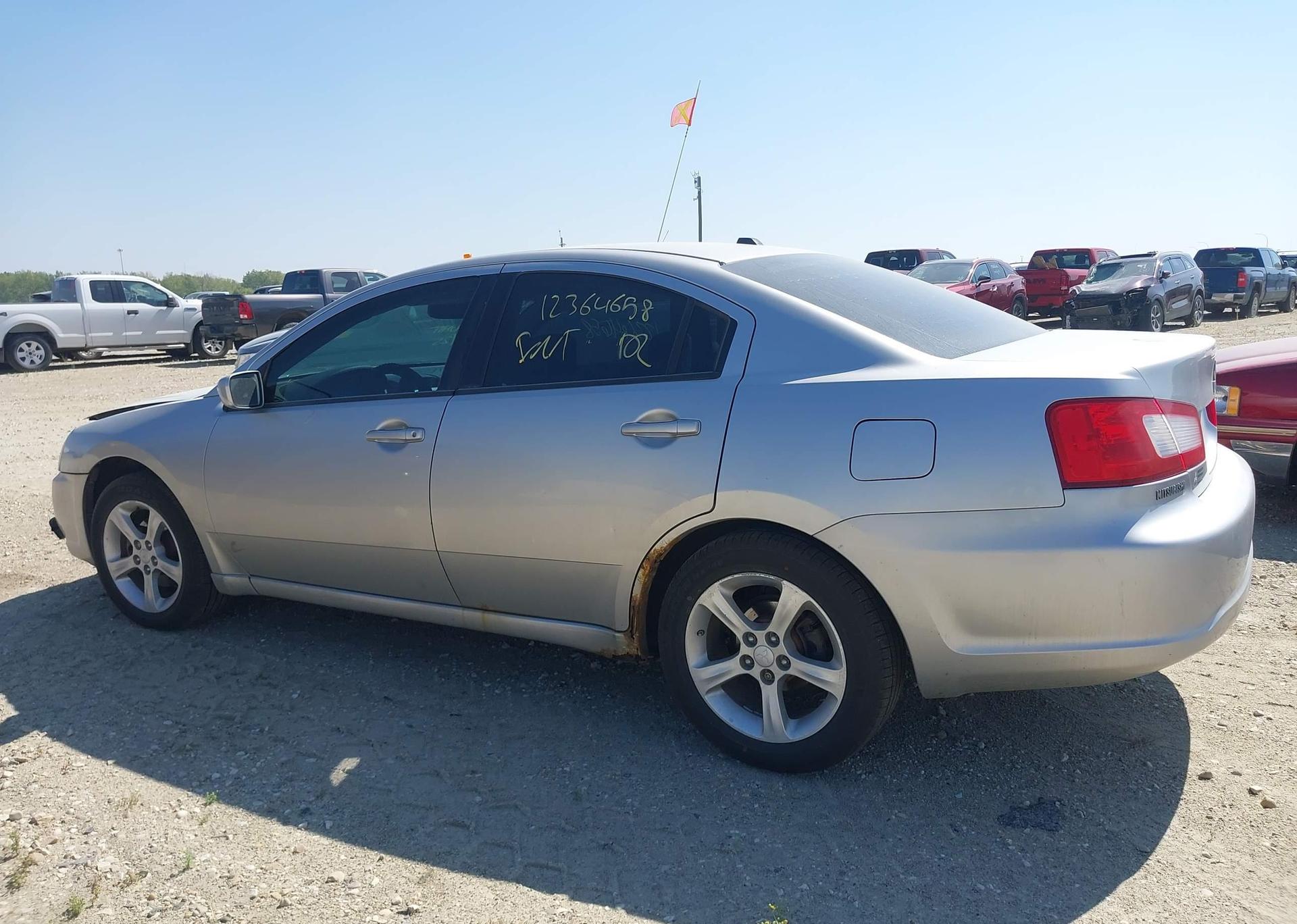 2009 MITSUBISHI GALANT ES