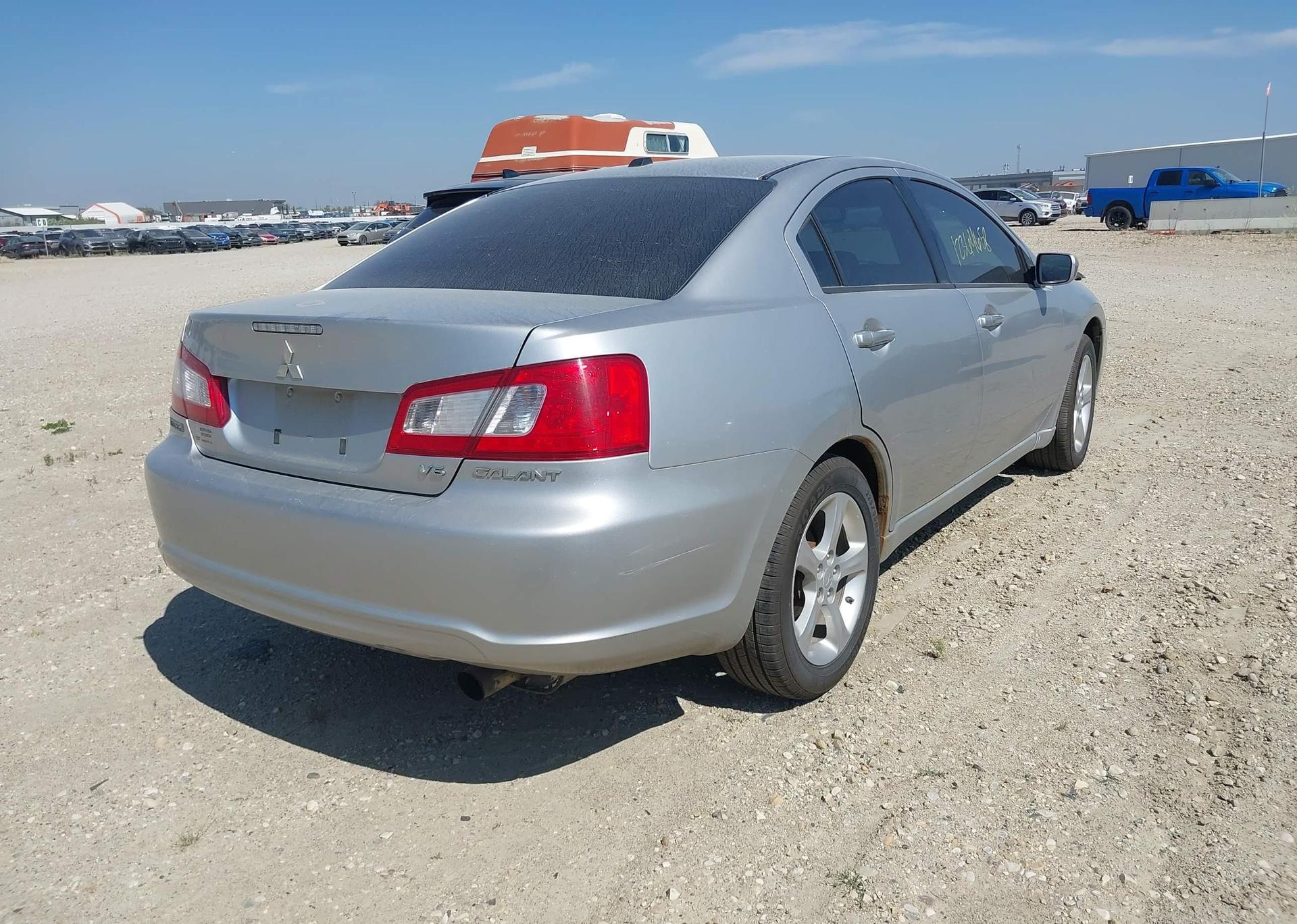 2009 MITSUBISHI GALANT ES