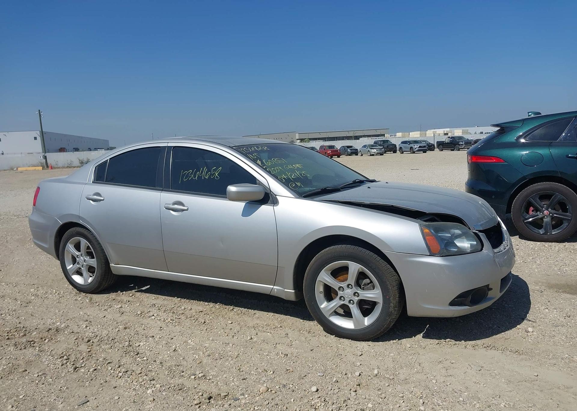 2009 MITSUBISHI GALANT ES