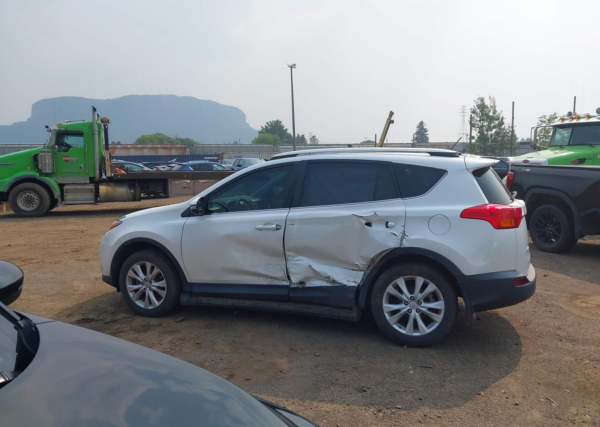 2013 TOYOTA RAV4 LIMITED