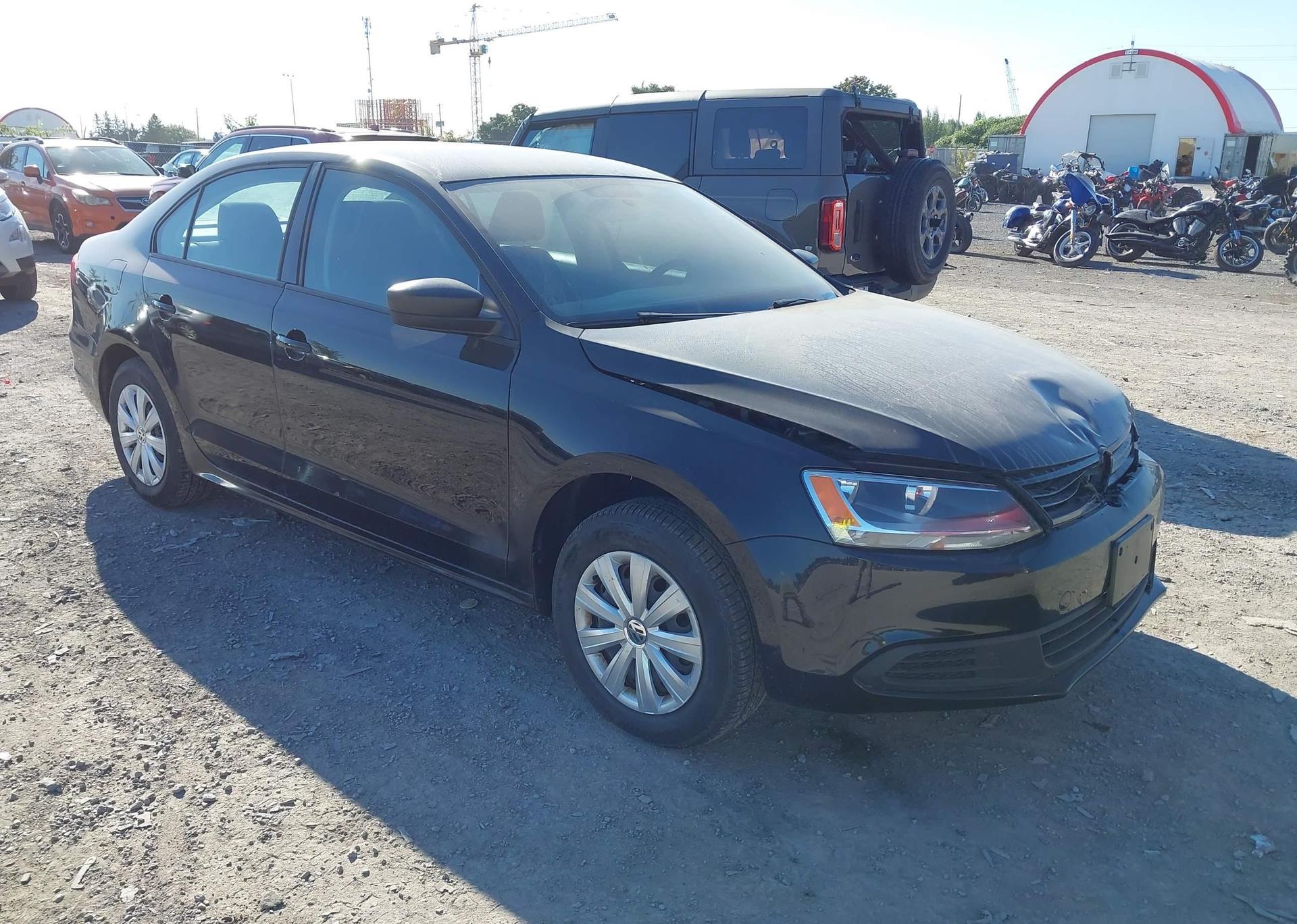 2013 VOLKSWAGEN JETTA 2.0L TRENDLINE