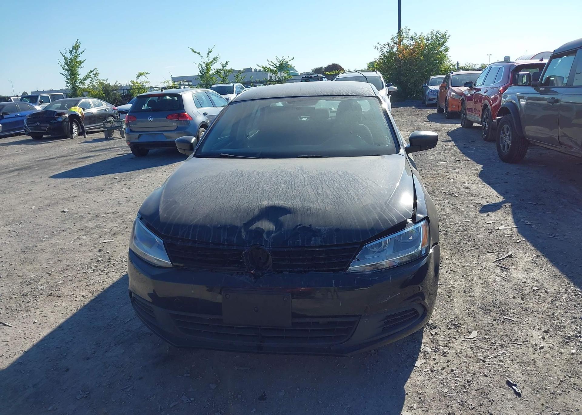 2013 VOLKSWAGEN JETTA 2.0L TRENDLINE