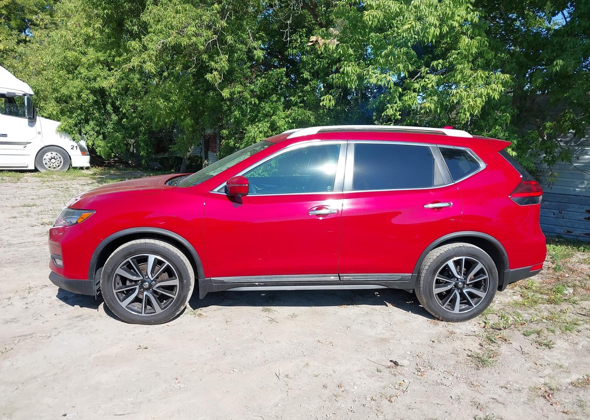 2017 NISSAN ROGUE S