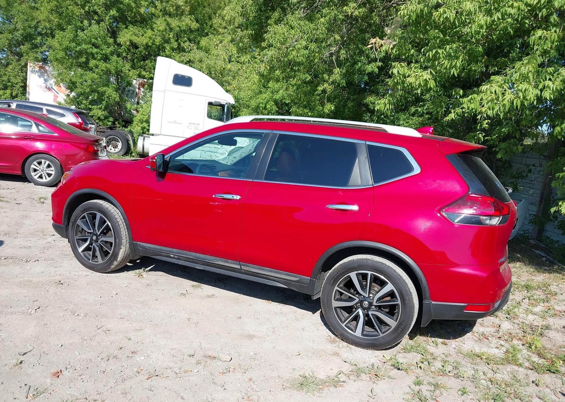 2017 NISSAN ROGUE S