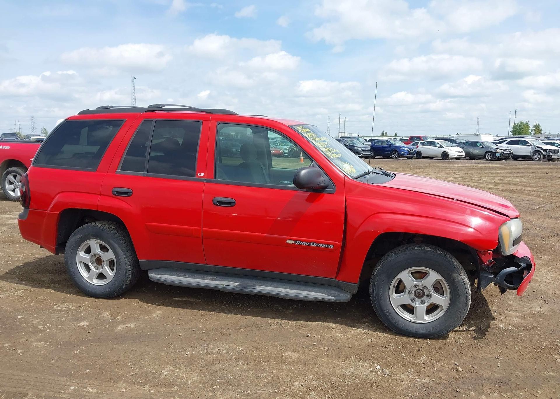 2002 CHEVROLET TRAILBLAZER LS