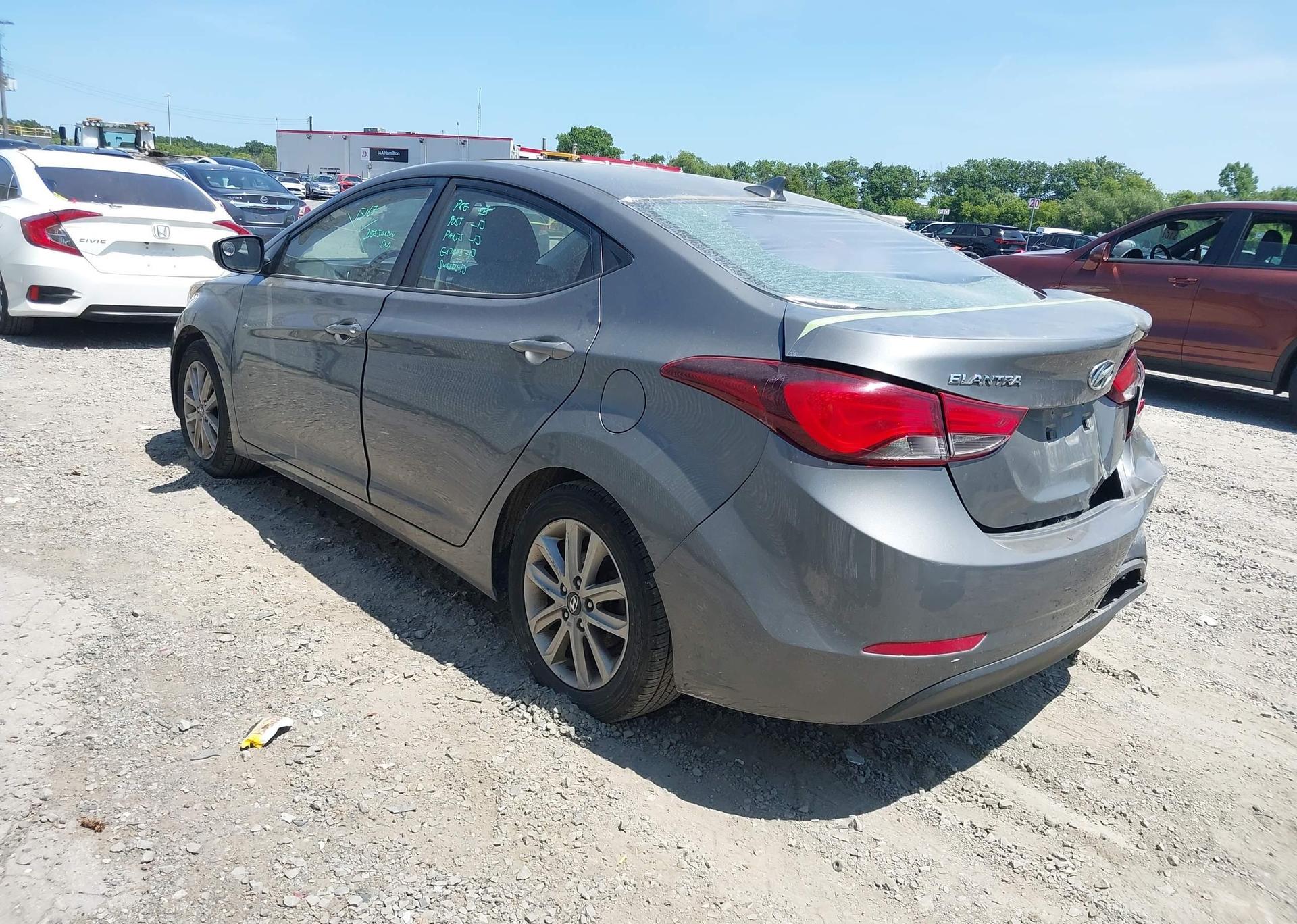 2014 HYUNDAI ELANTRA SE