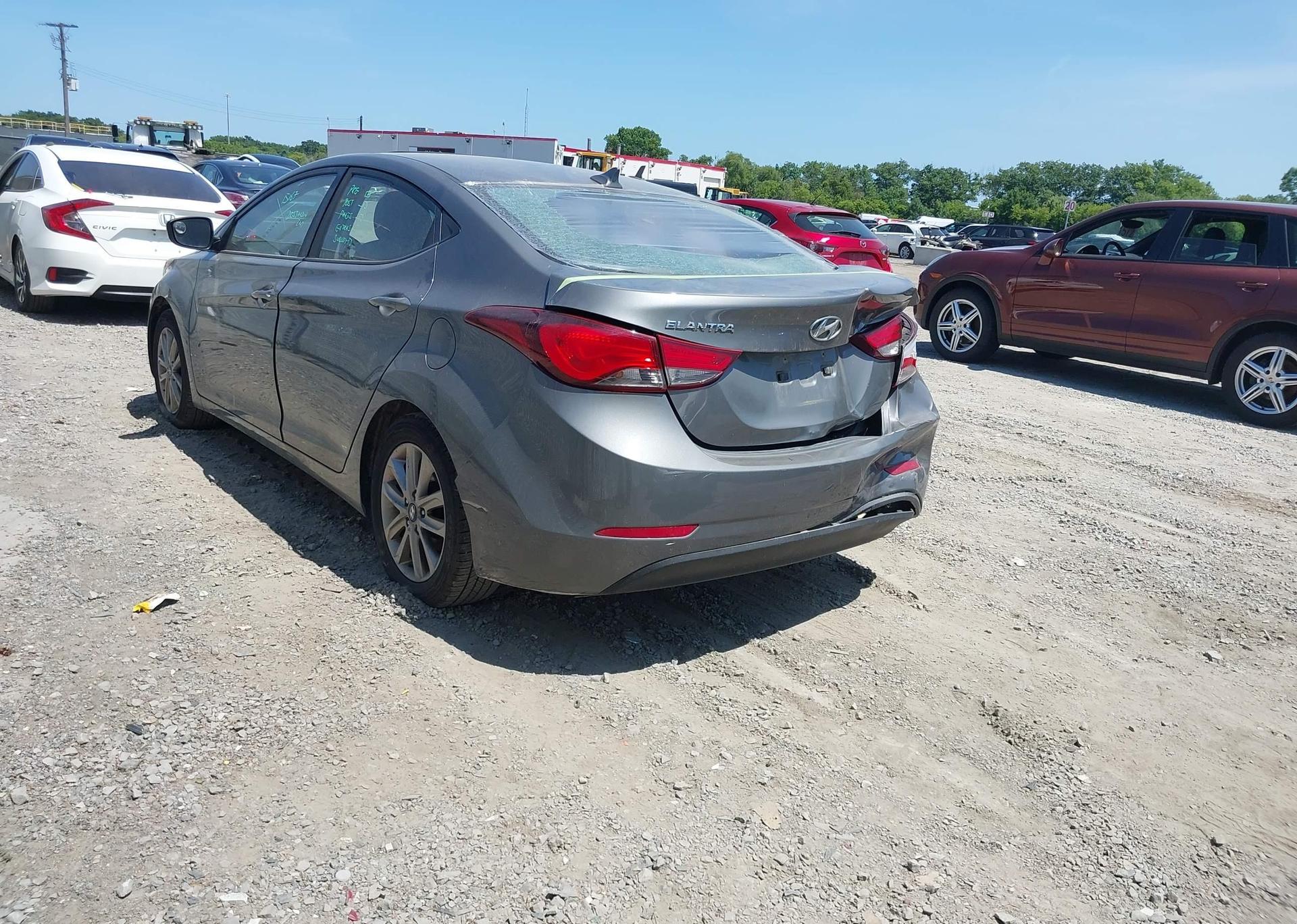 2014 HYUNDAI ELANTRA SE