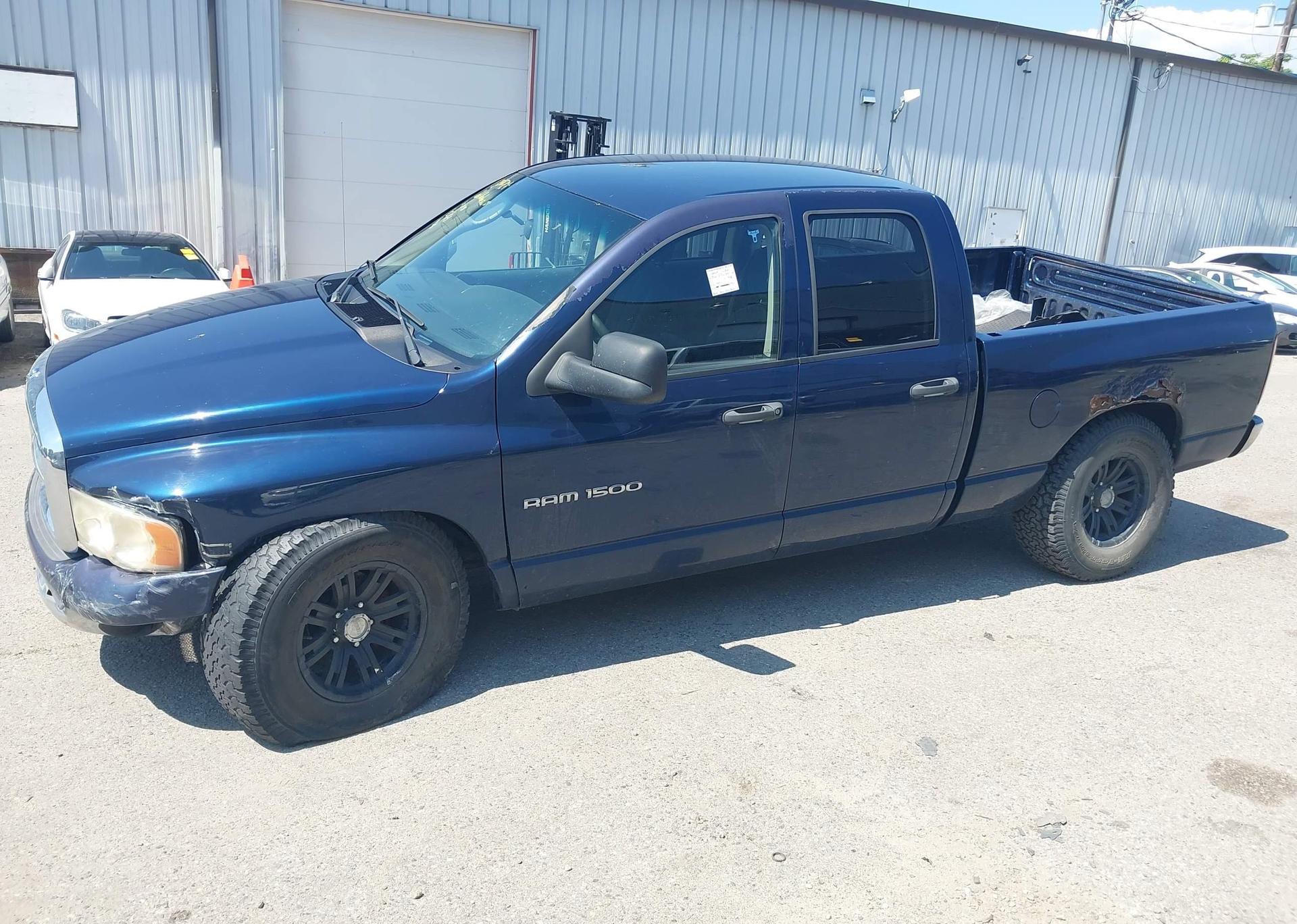 2005 DODGE RAM 1500 ST