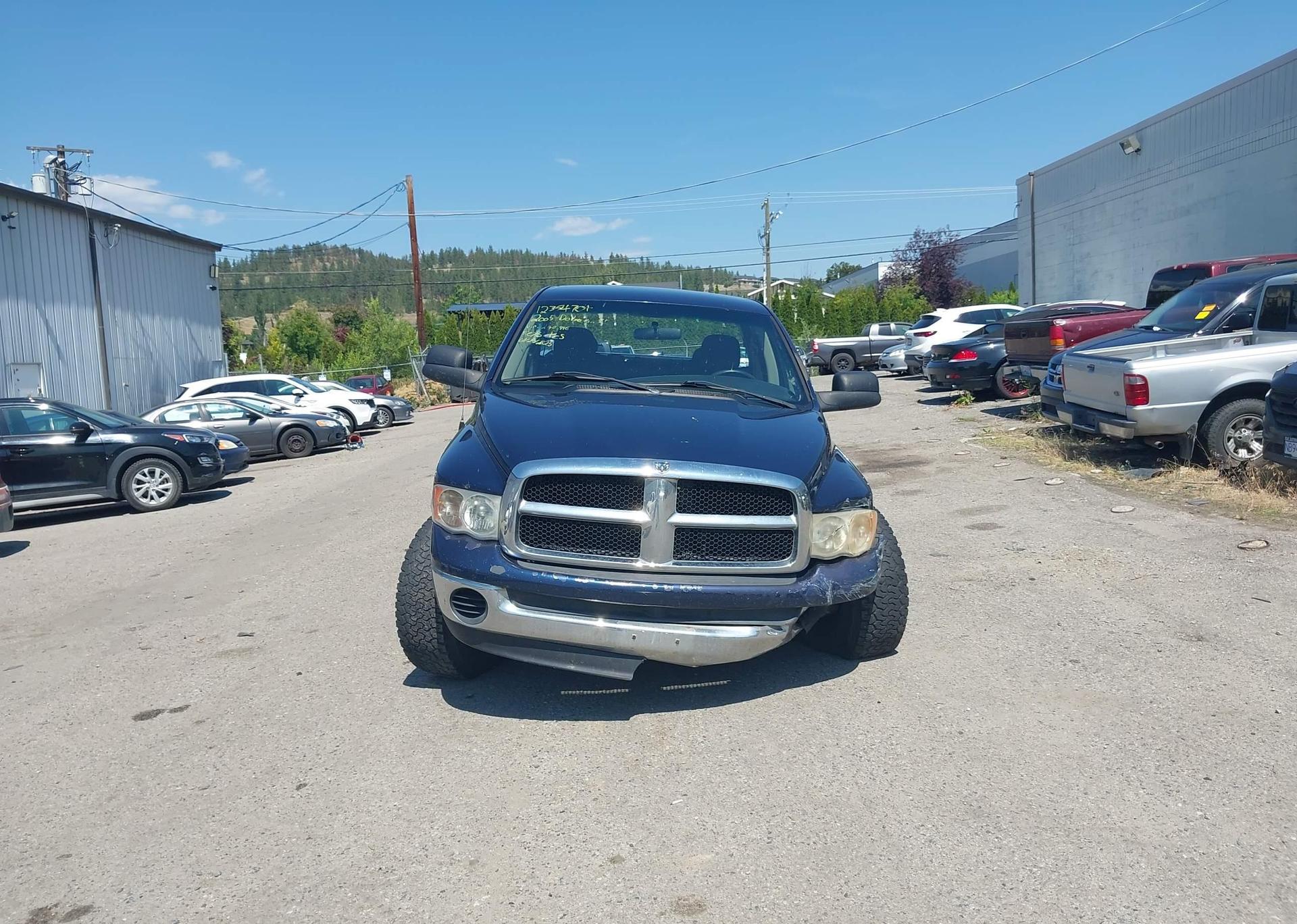 2005 DODGE RAM 1500 ST