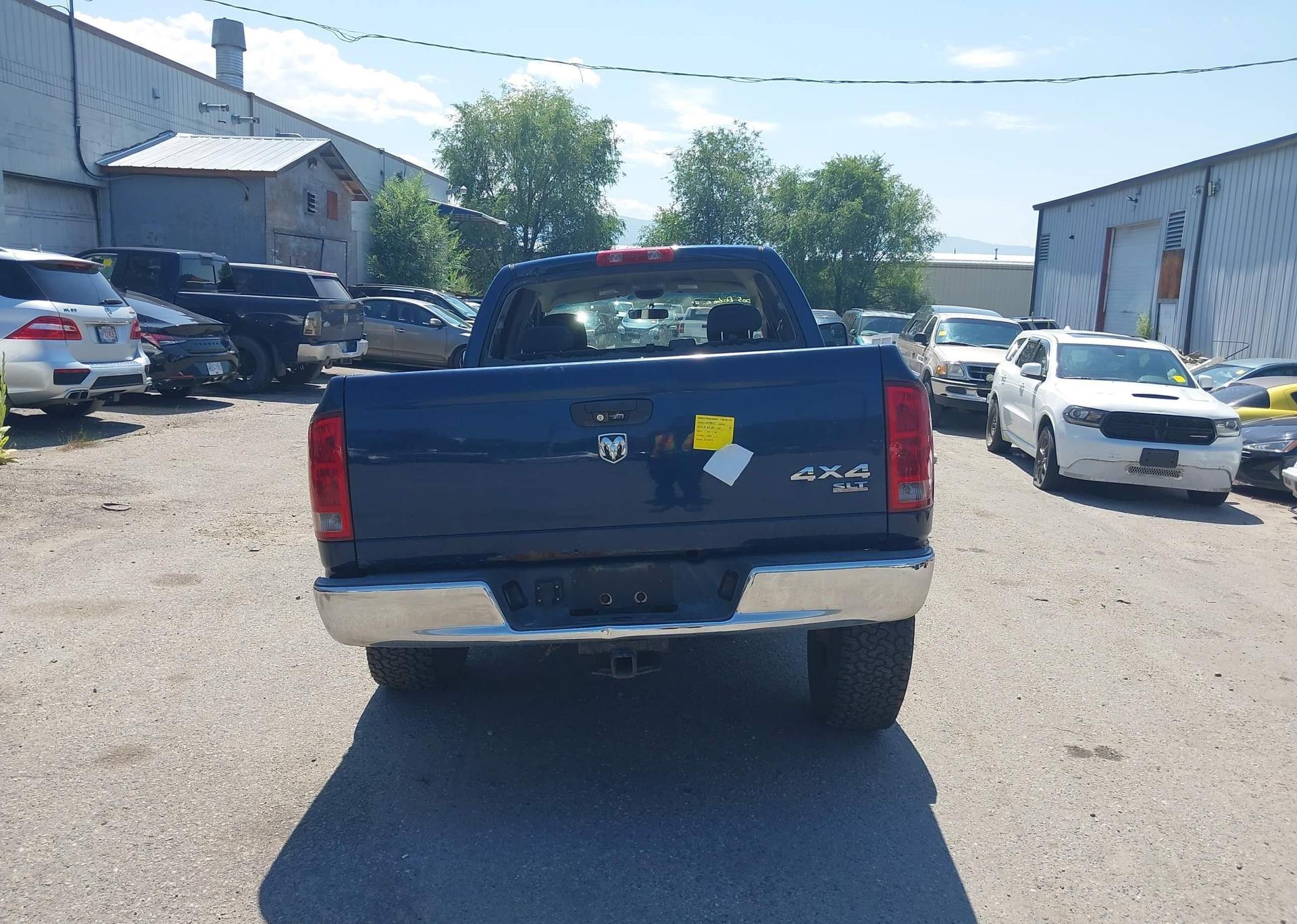 2005 DODGE RAM 1500 ST