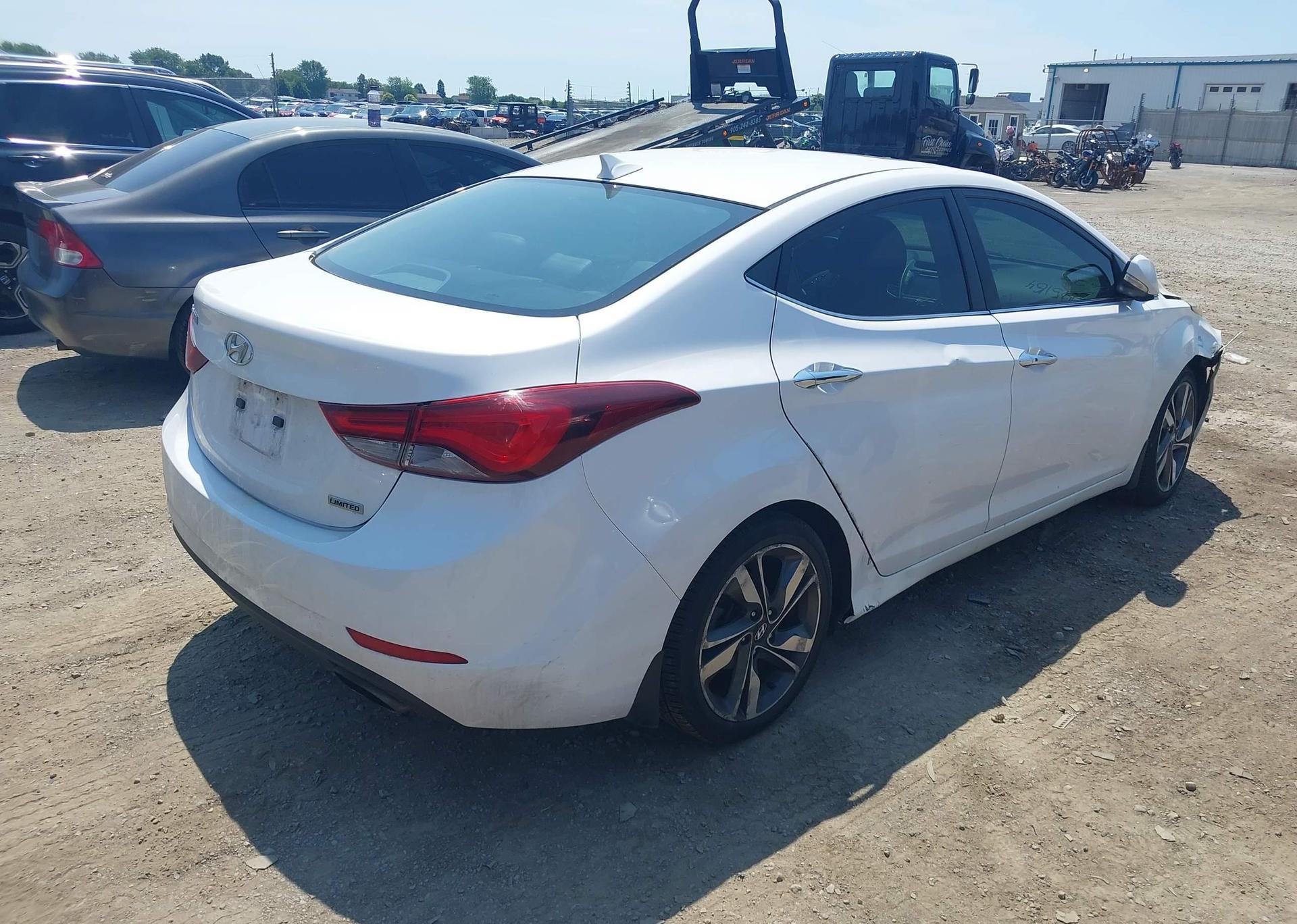 2016 HYUNDAI ELANTRA