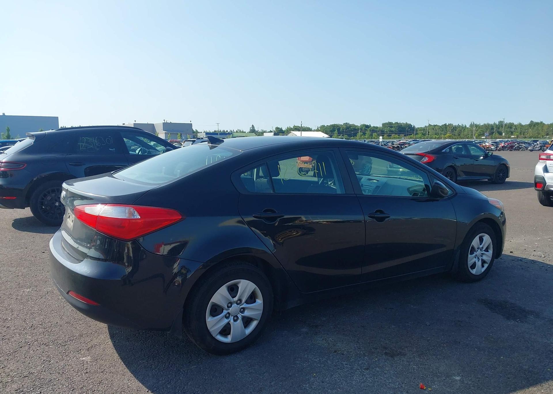 2014 KIA FORTE LX