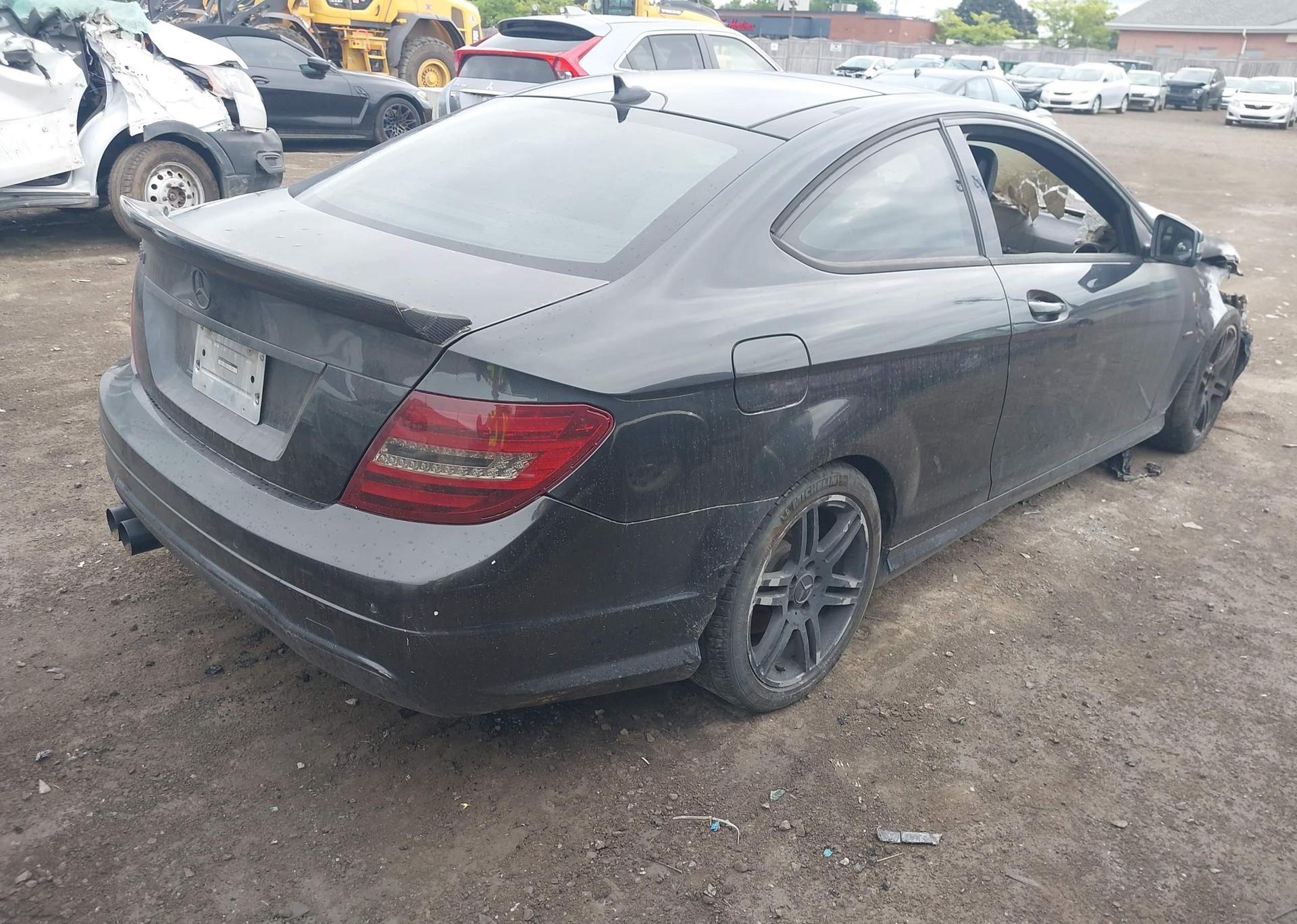 2012 MERCEDES-BENZ C 250