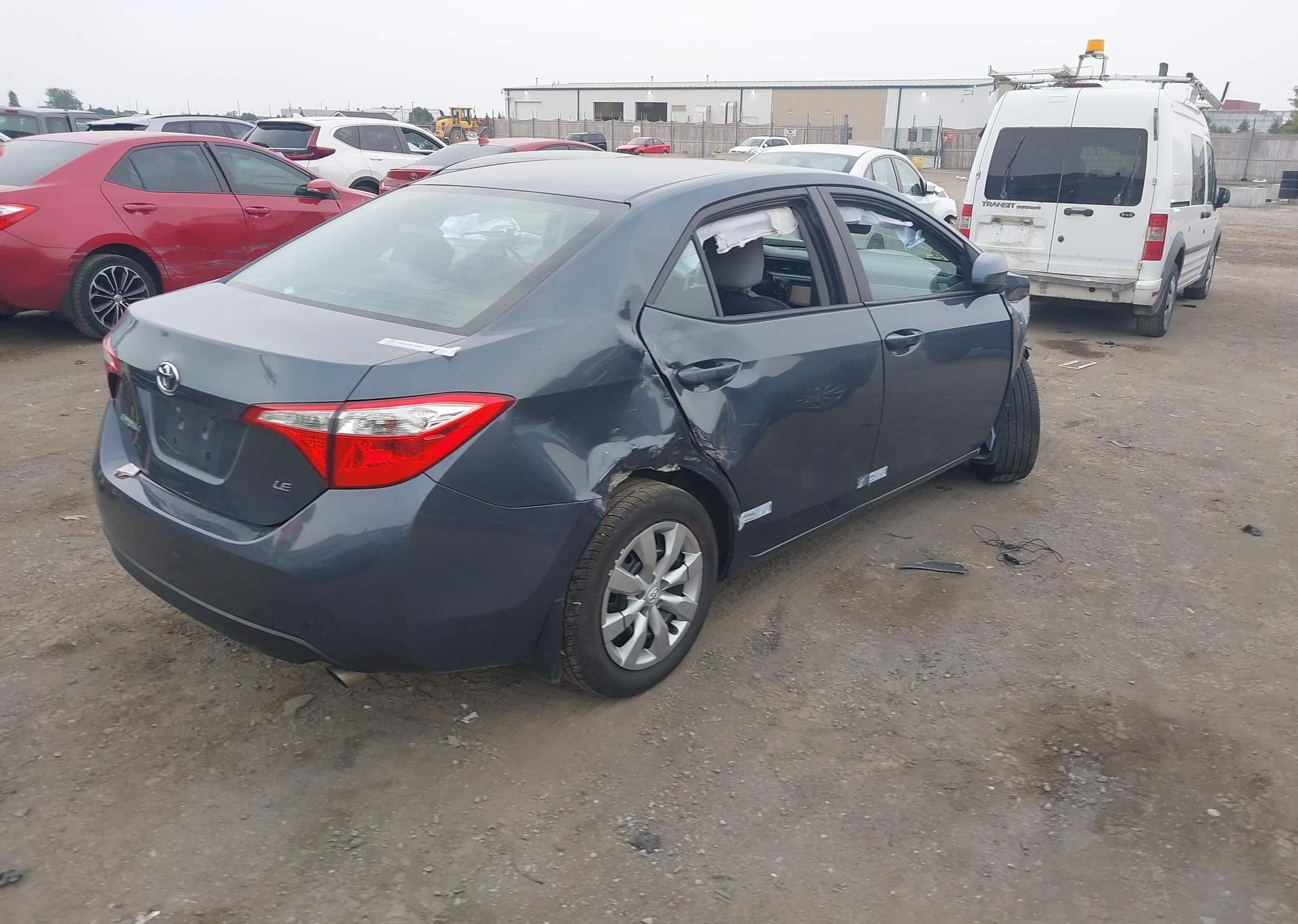 2015 TOYOTA COROLLA