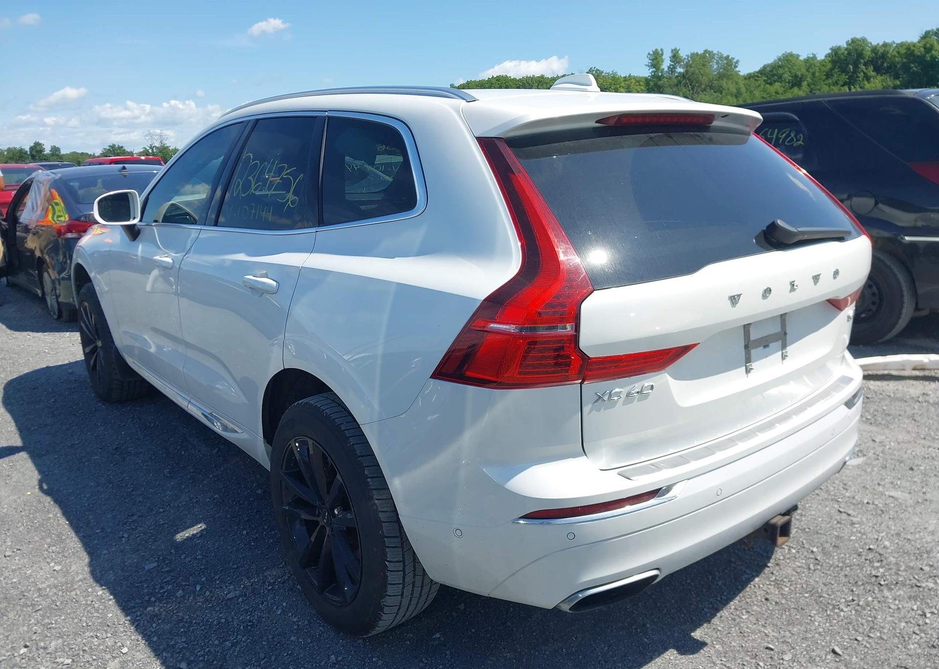 2018 VOLVO XC60 T6