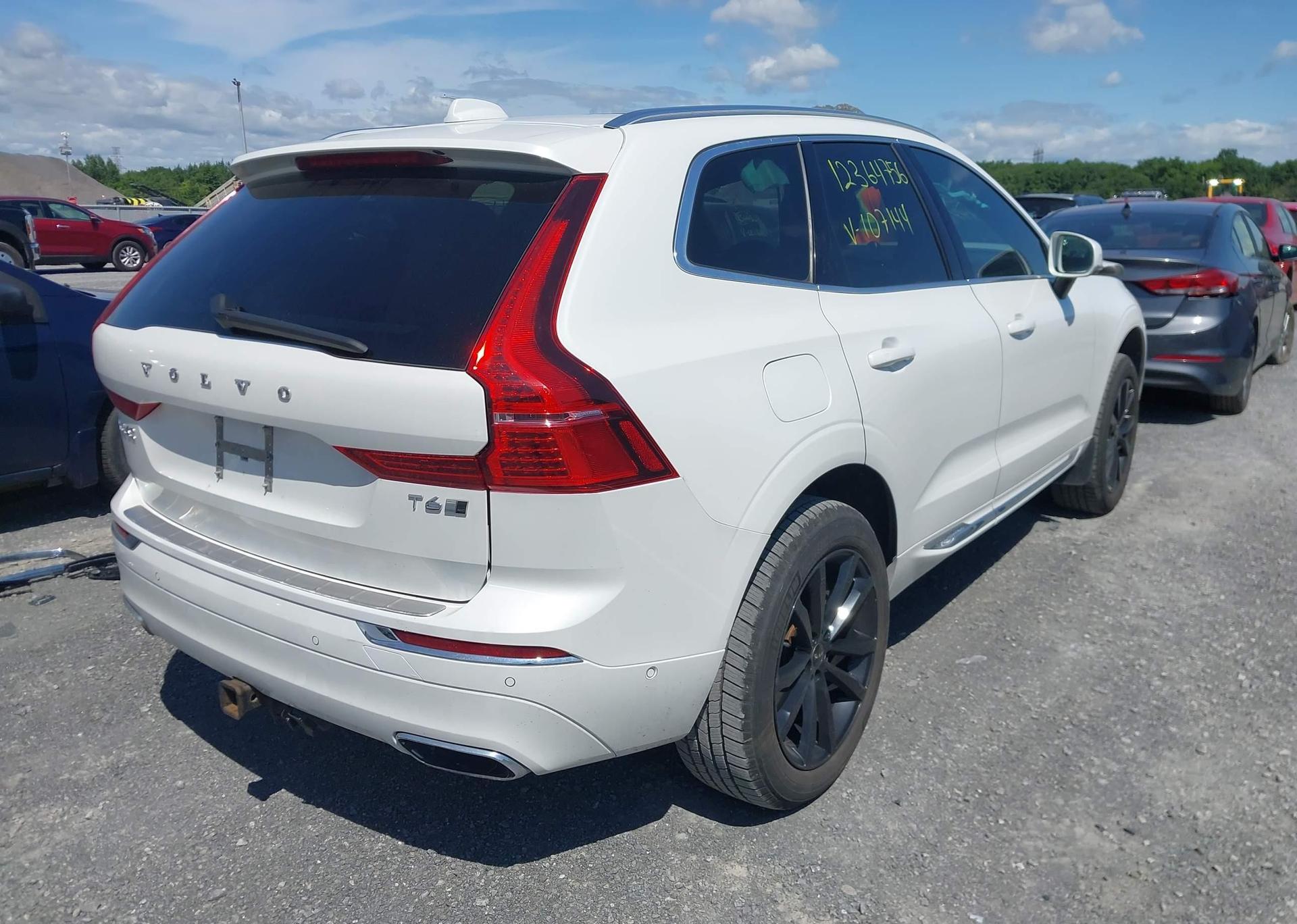 2018 VOLVO XC60 T6