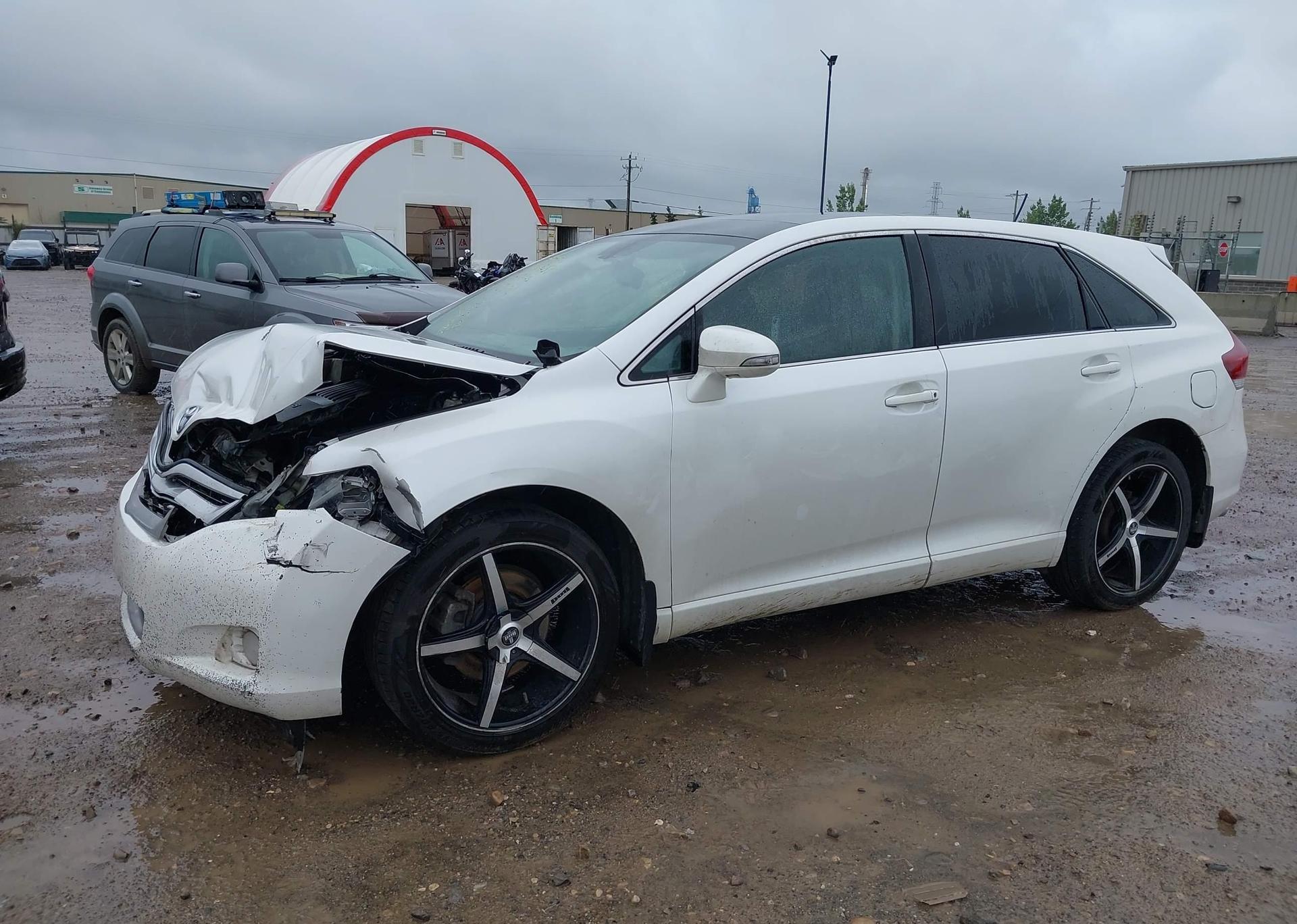 2016 TOYOTA VENZA XLE