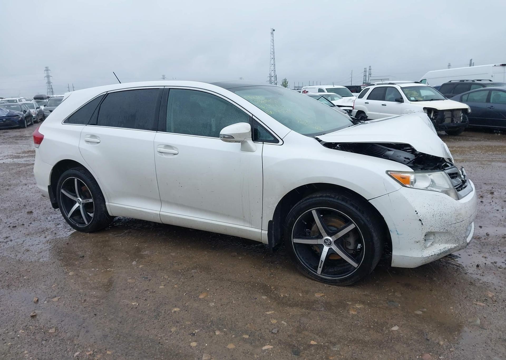 2016 TOYOTA VENZA XLE