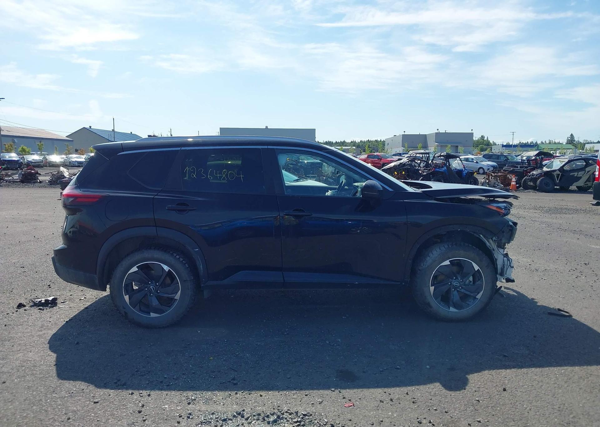 2025 NISSAN ROGUE SV