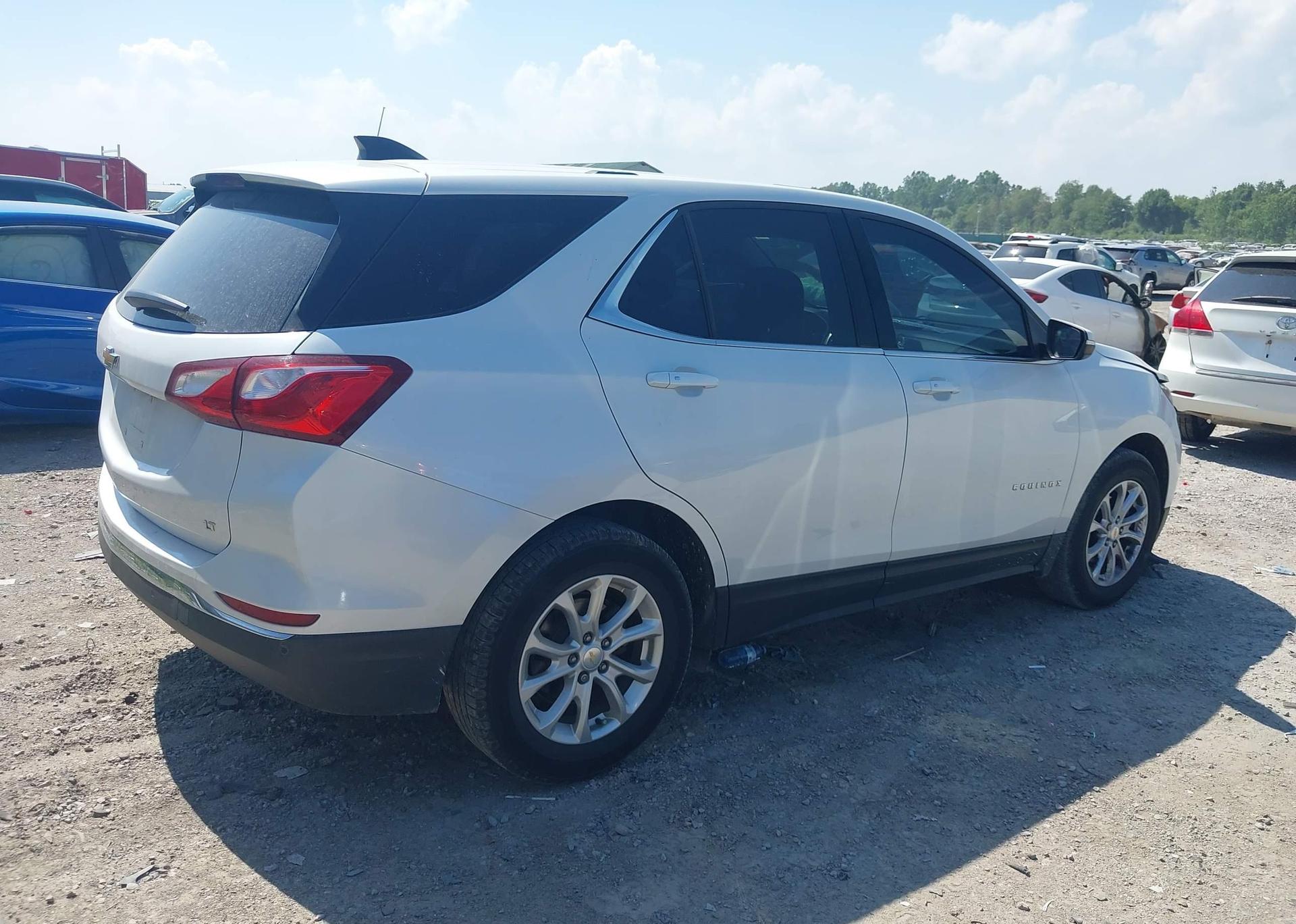 2018 CHEVROLET EQUINOX LT