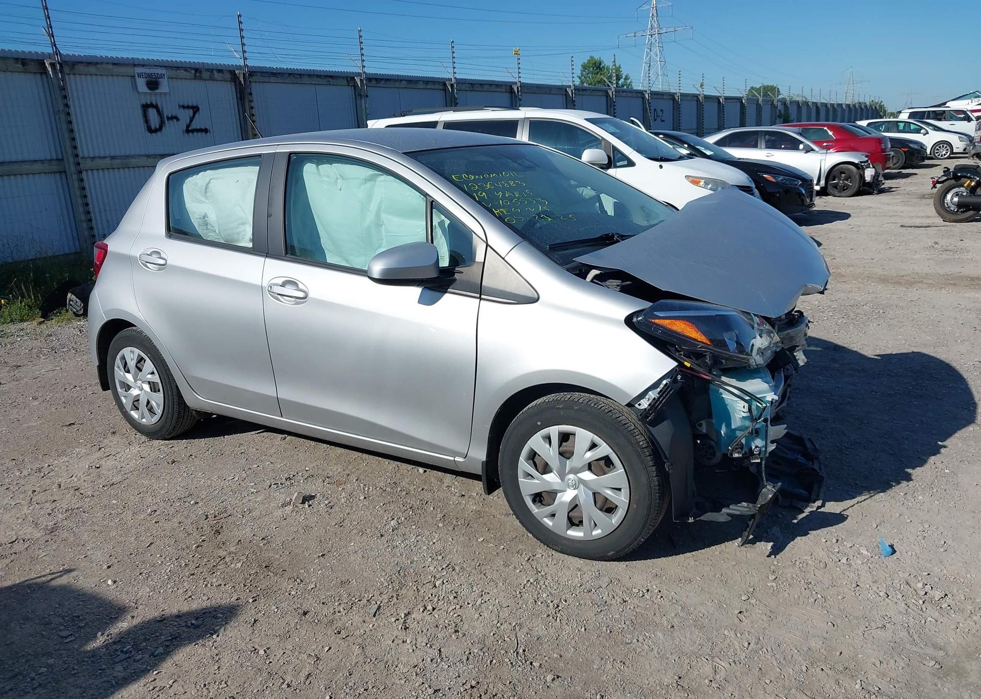 2019 TOYOTA YARIS LE