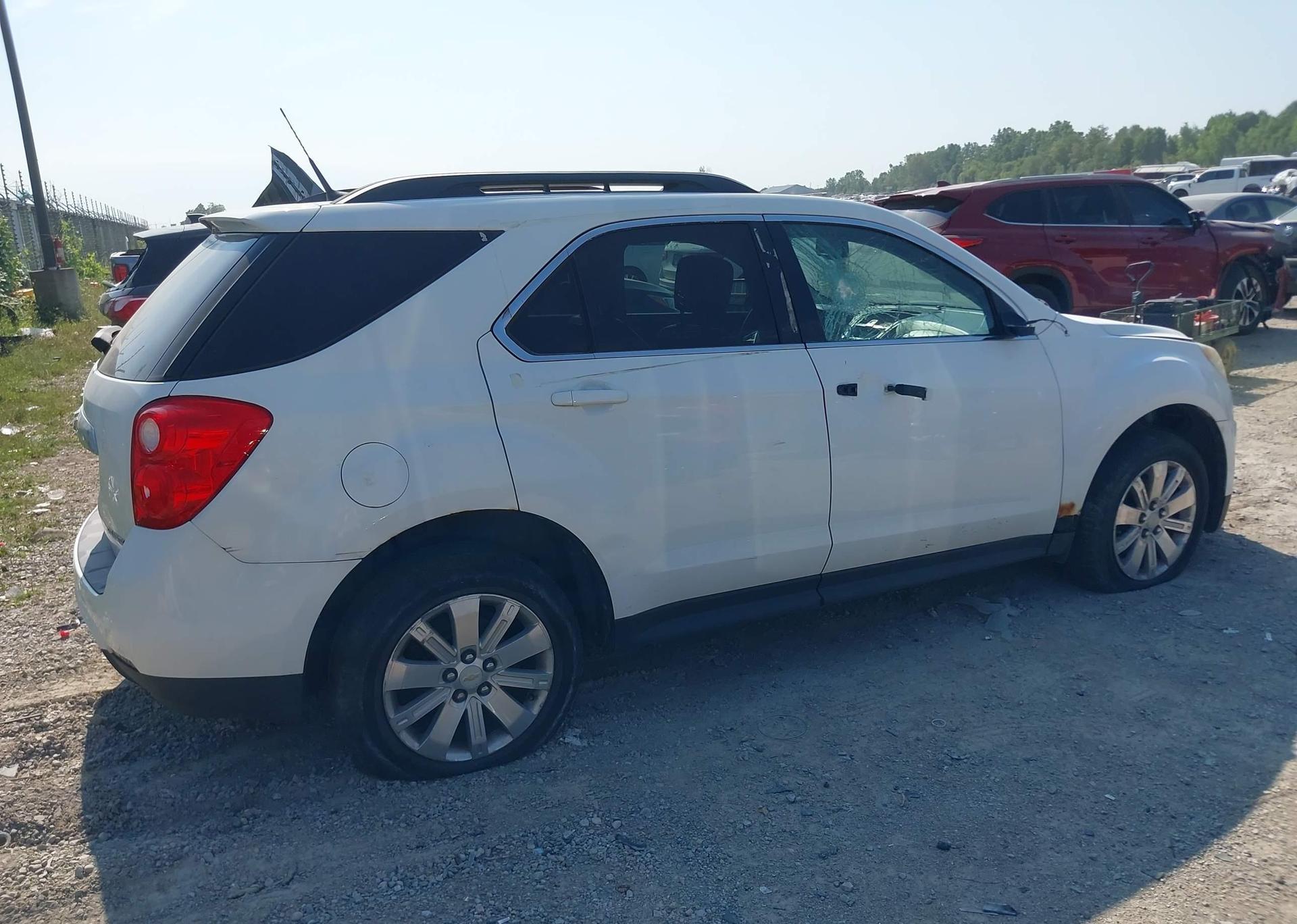 2011 CHEVROLET EQUINOX