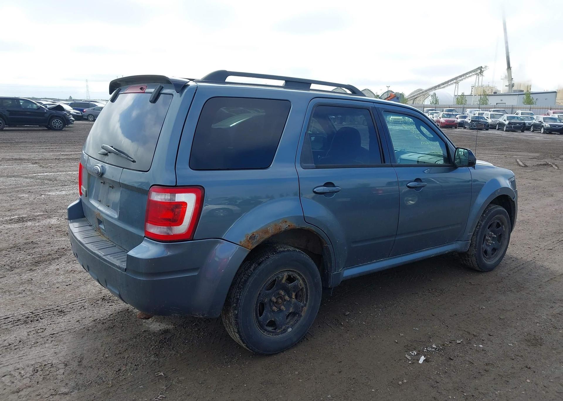 2012 FORD ESCAPE XLT