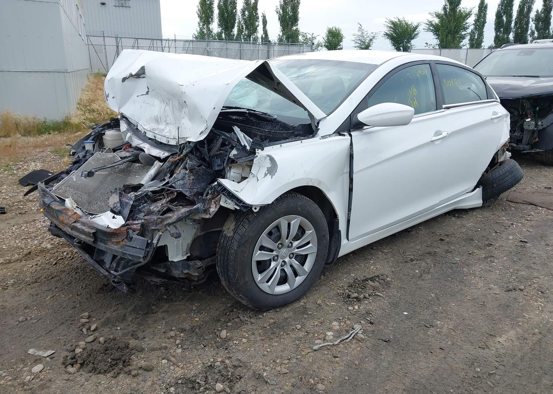 2011 HYUNDAI SONATA GLS
