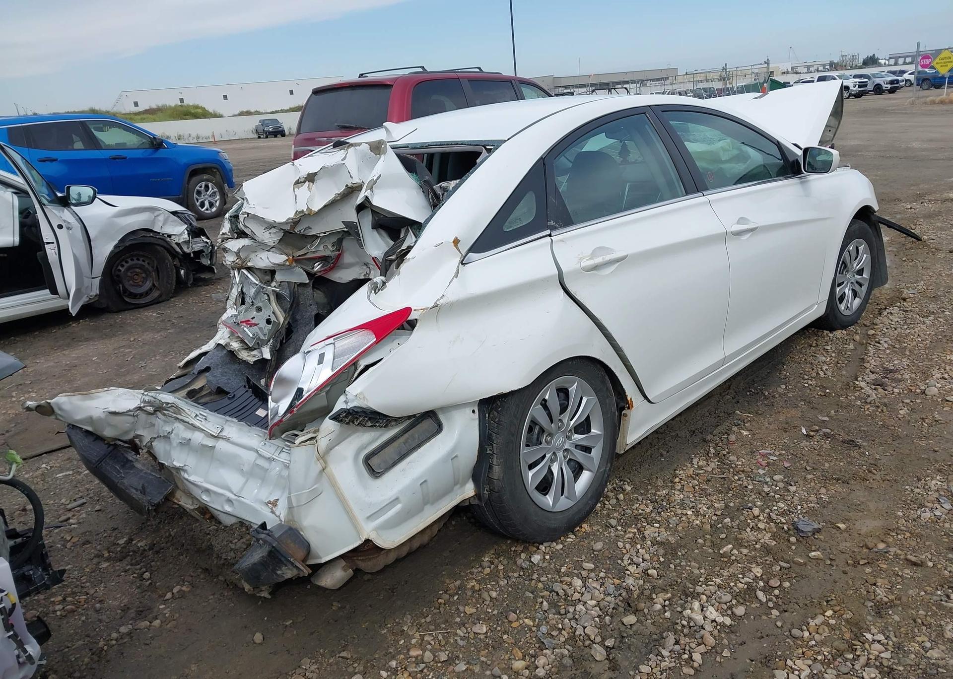 2011 HYUNDAI SONATA GLS