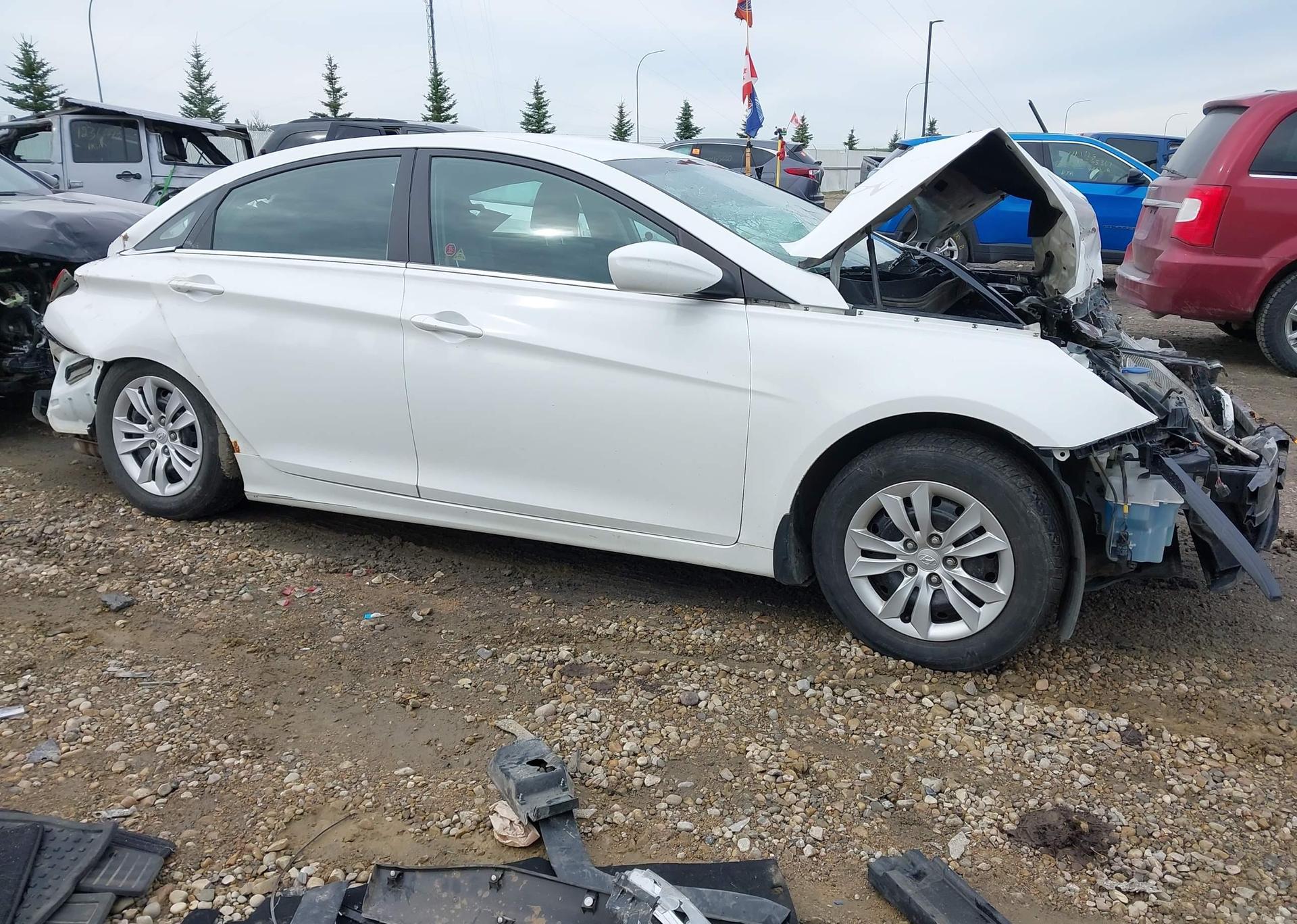2011 HYUNDAI SONATA GLS