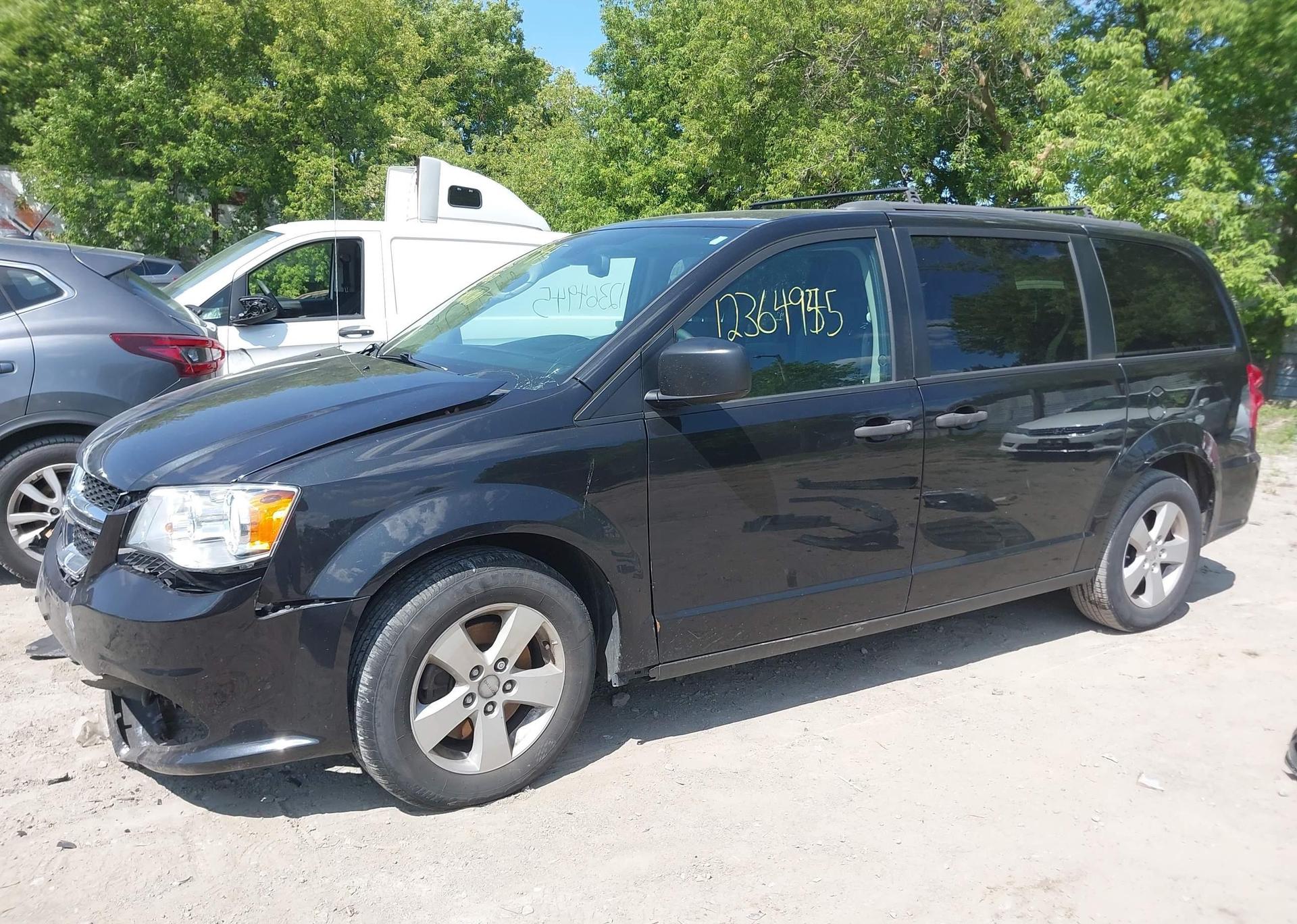 2018 DODGE GRAND CARAVAN SE
