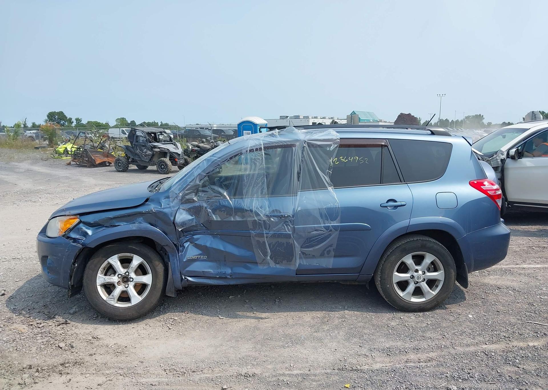 2012 TOYOTA RAV4 LIMITED