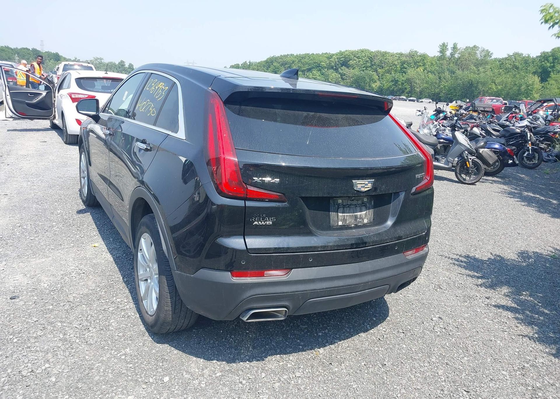2019 CADILLAC XT4 LUXURY