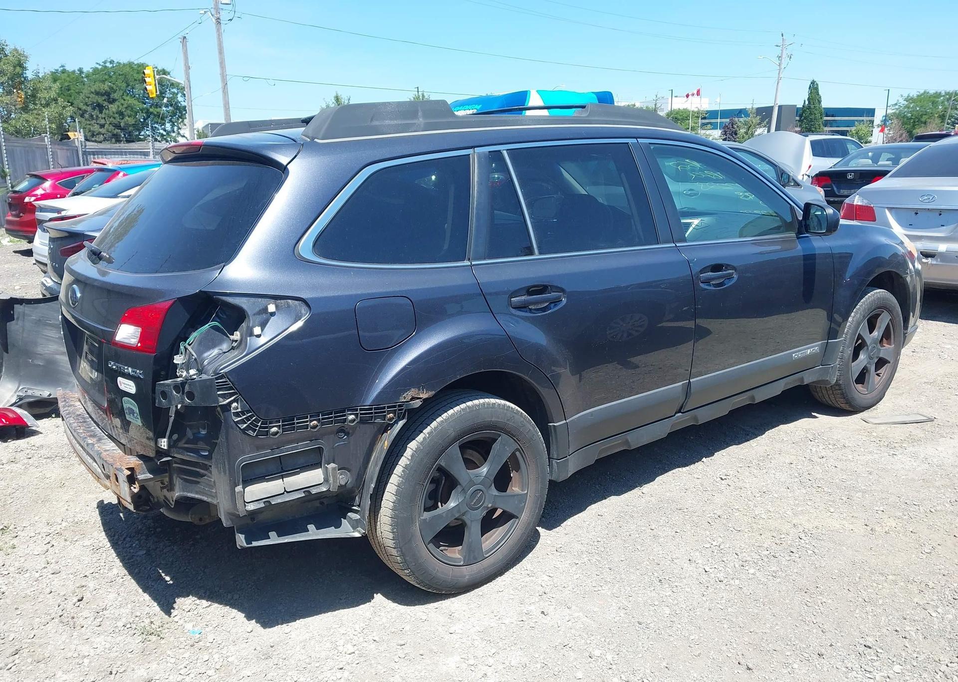 2011 SUBARU OUTBACK 2.5I LIMITED