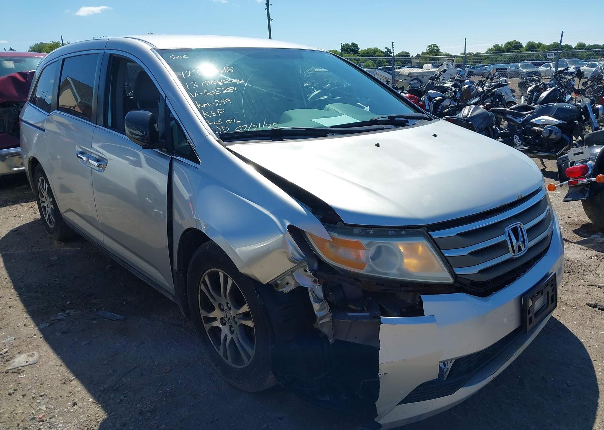 2013 HONDA ODYSSEY EX