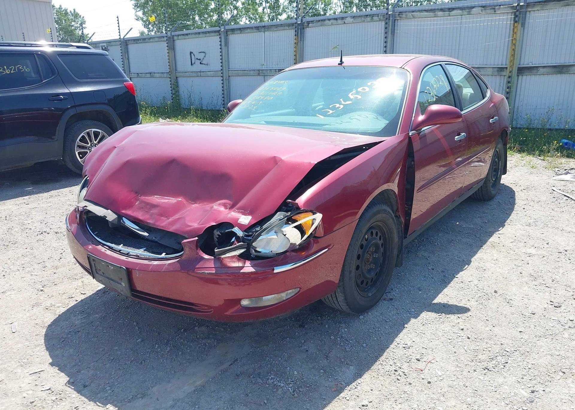 2005 BUICK ALLURE CX