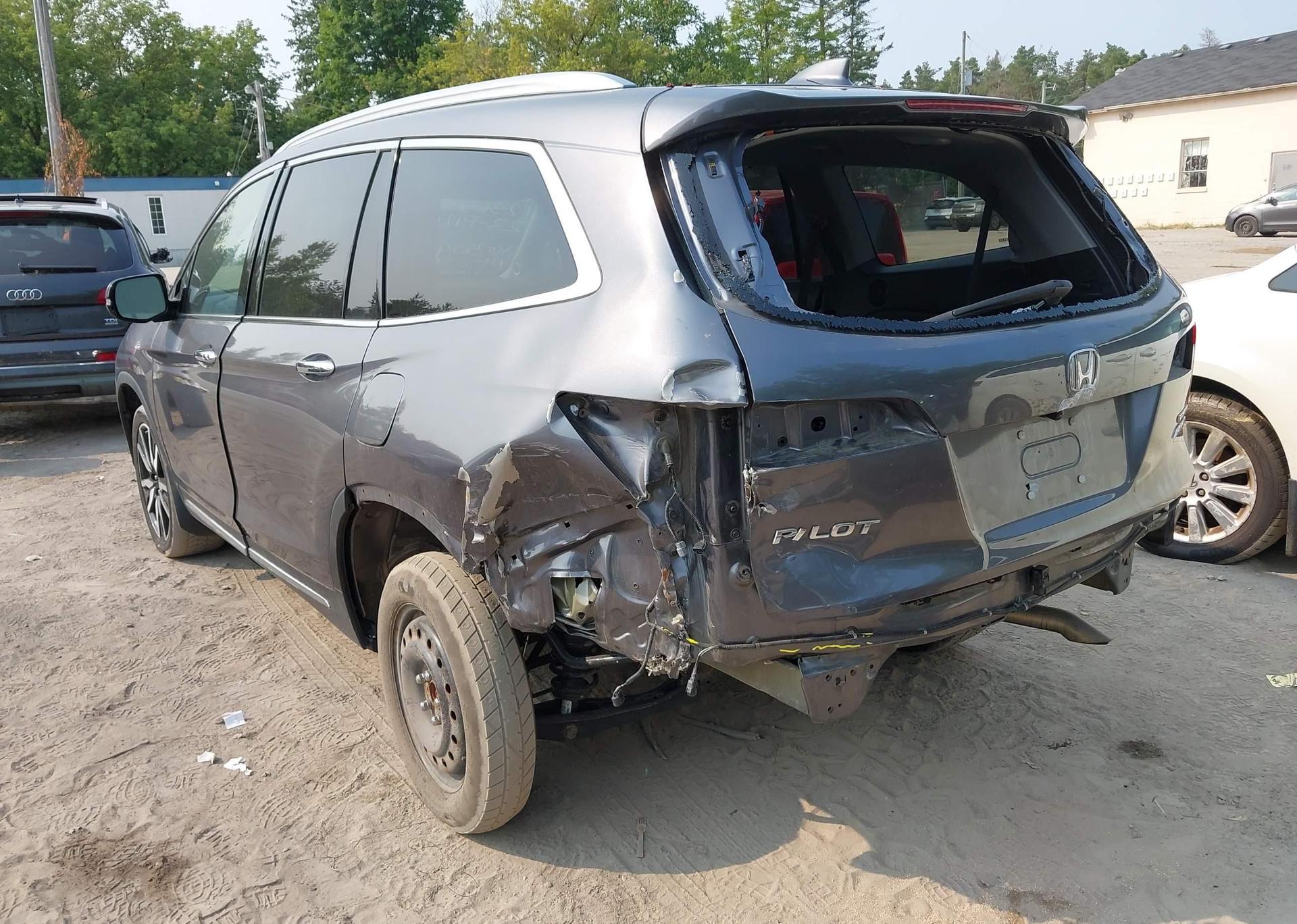 2022 HONDA PILOT TOURING