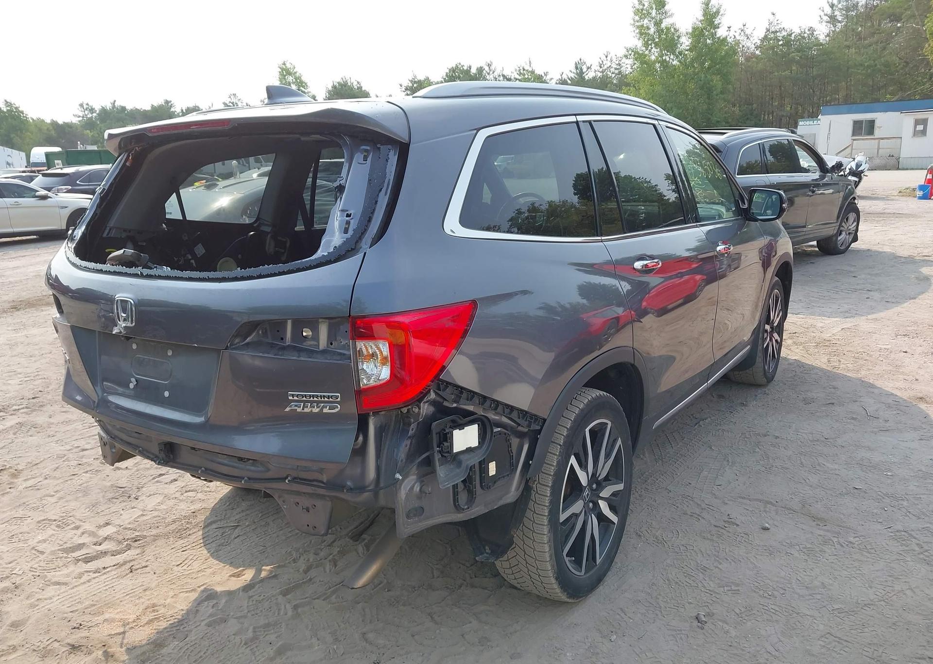 2022 HONDA PILOT TOURING