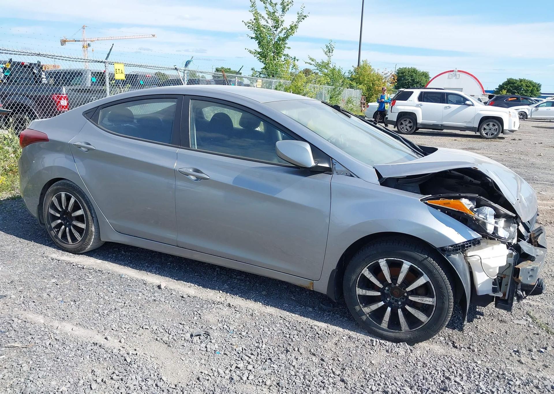 2015 HYUNDAI ELANTRA