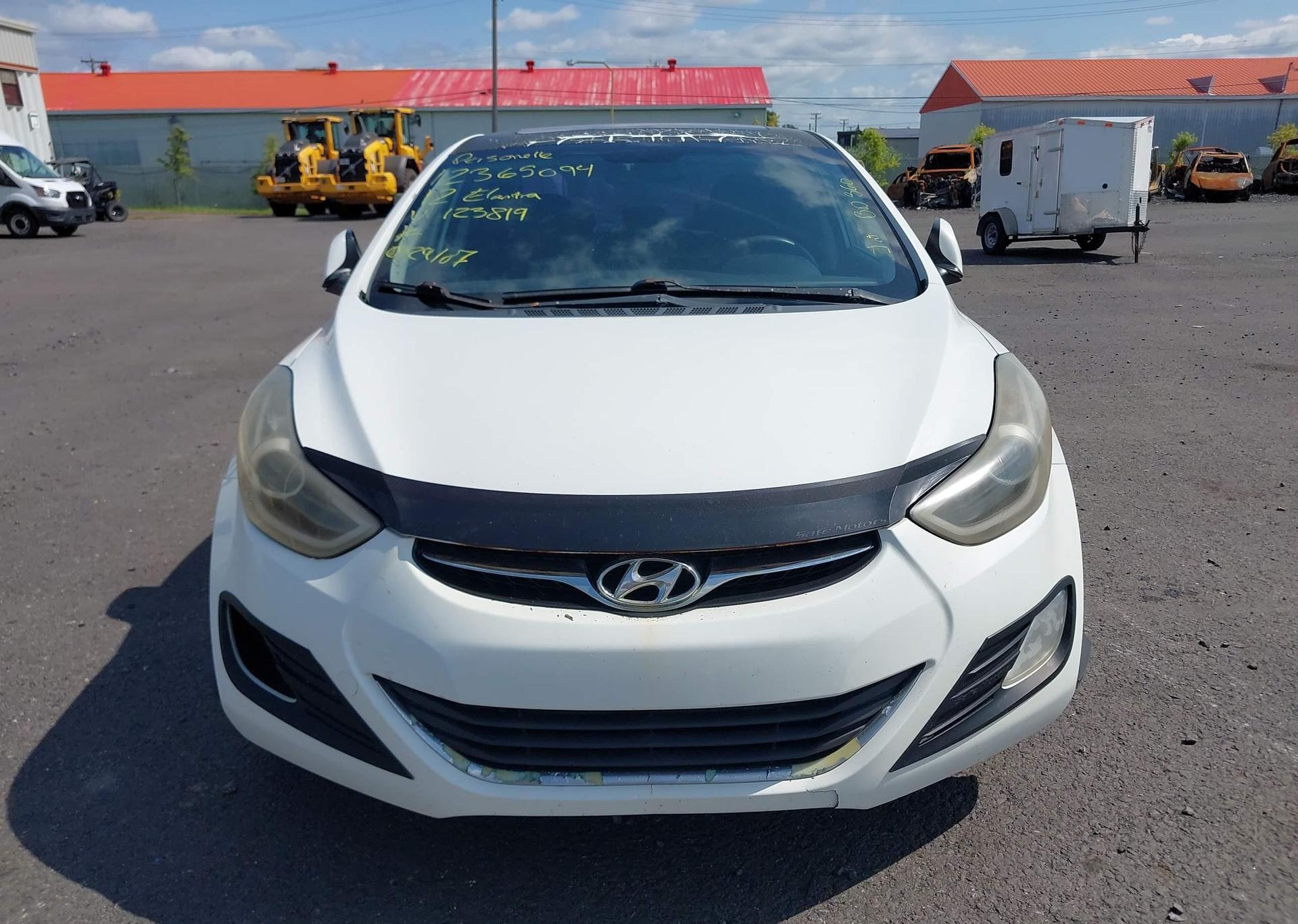 2012 HYUNDAI ELANTRA GLS